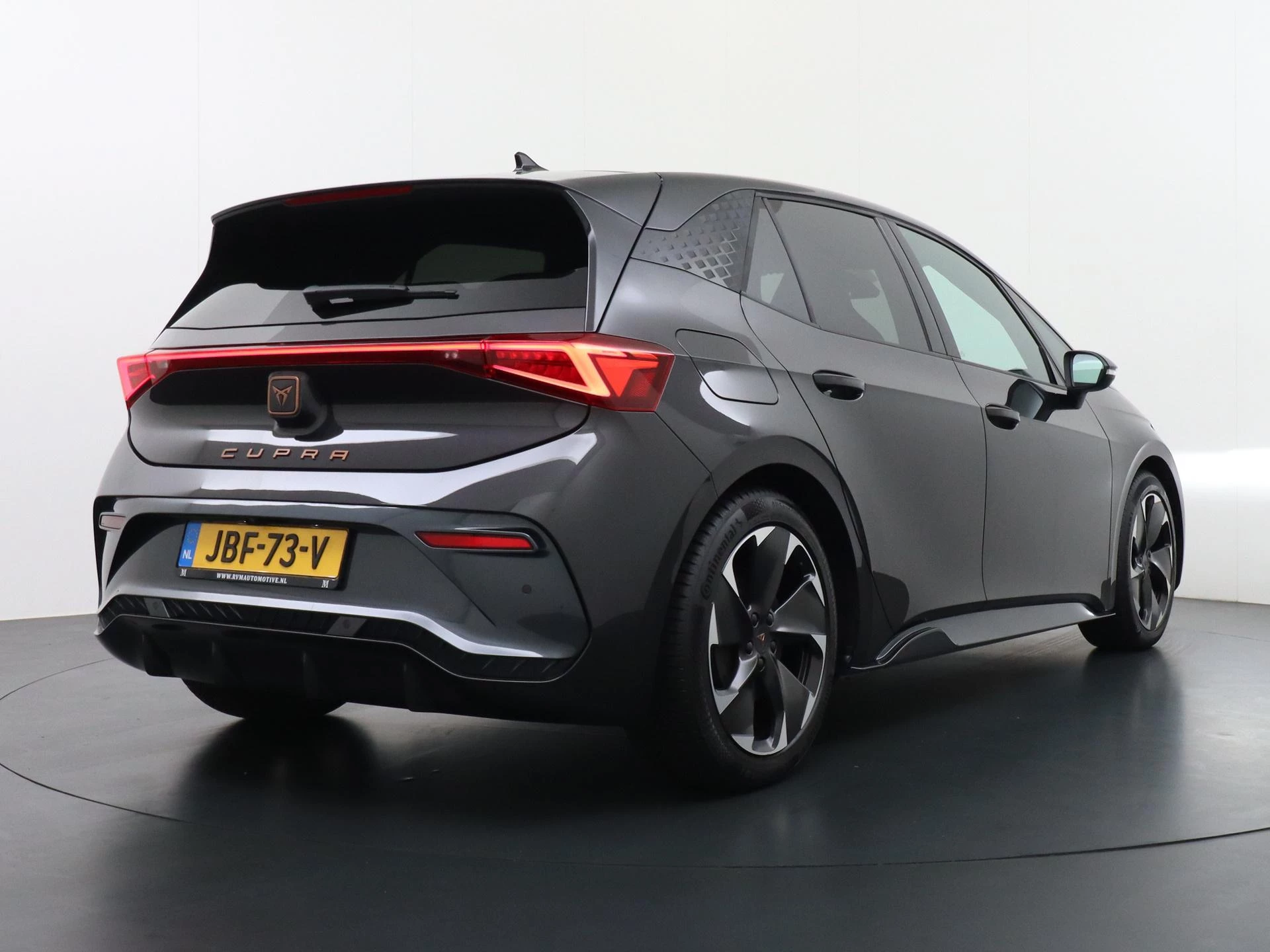 Hoofdafbeelding CUPRA Born