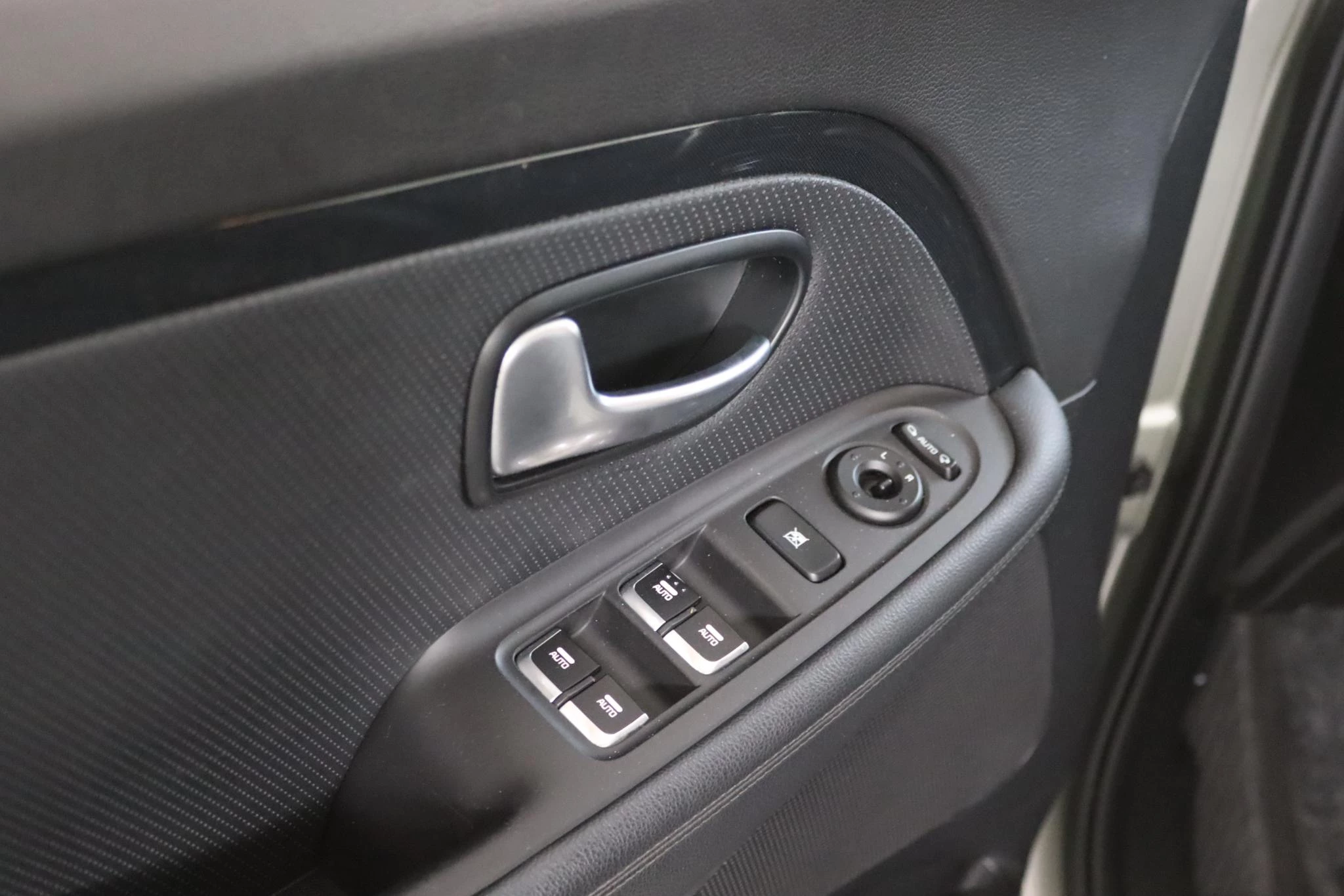 Hoofdafbeelding Kia Carens