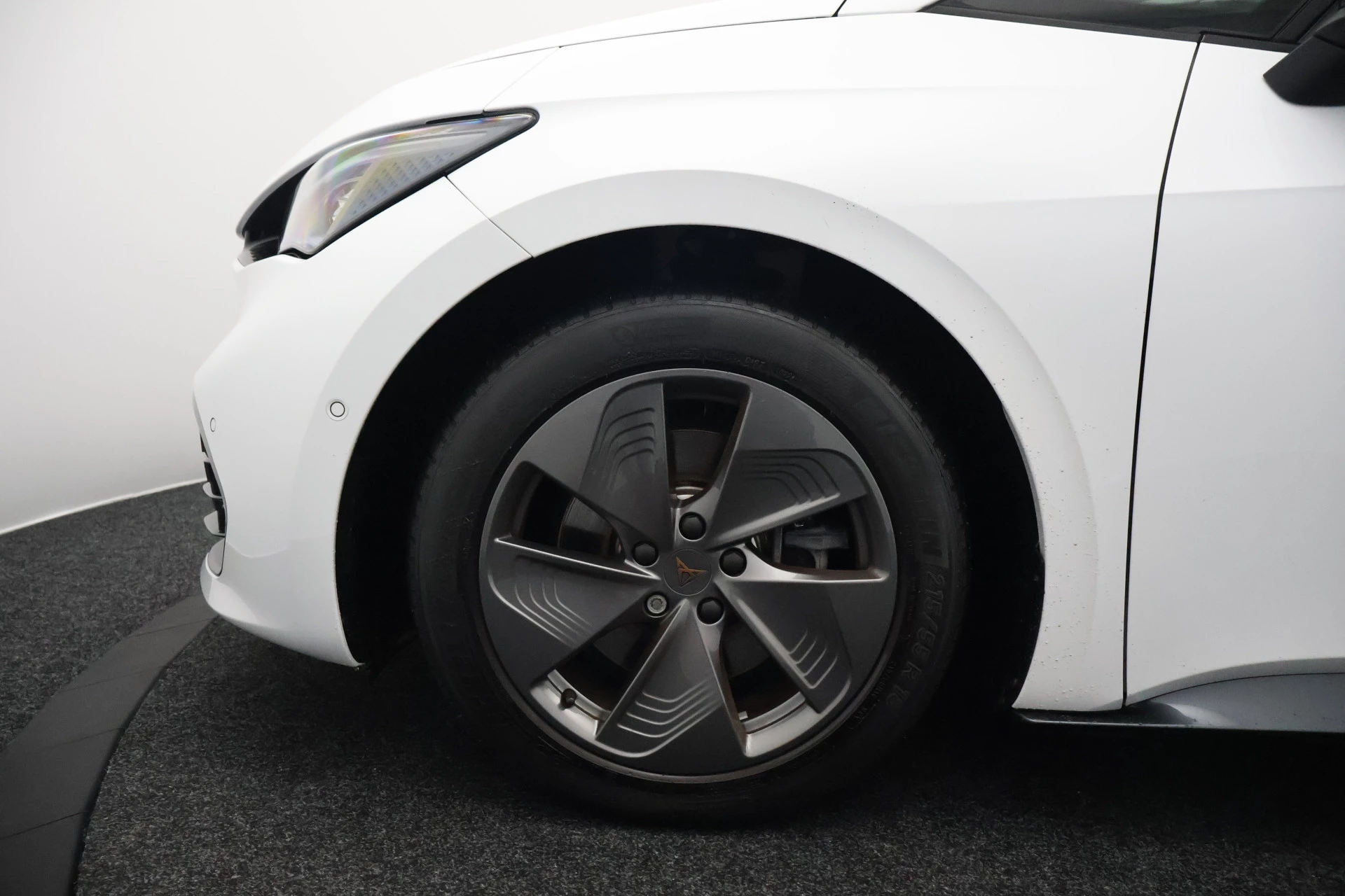 Hoofdafbeelding CUPRA Born