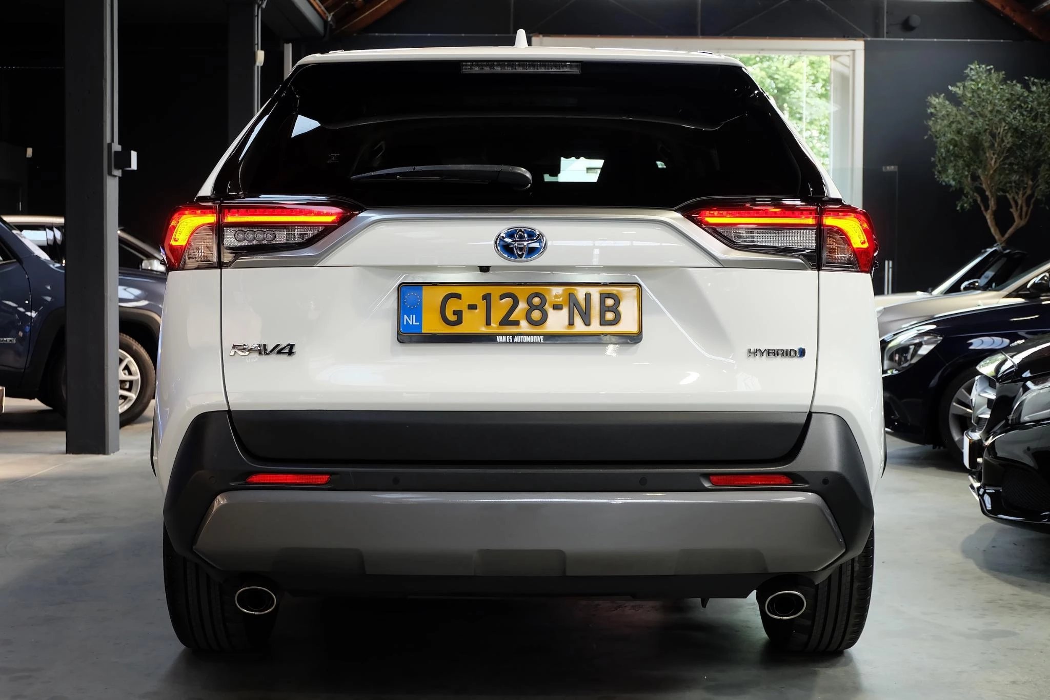 Hoofdafbeelding Toyota RAV4