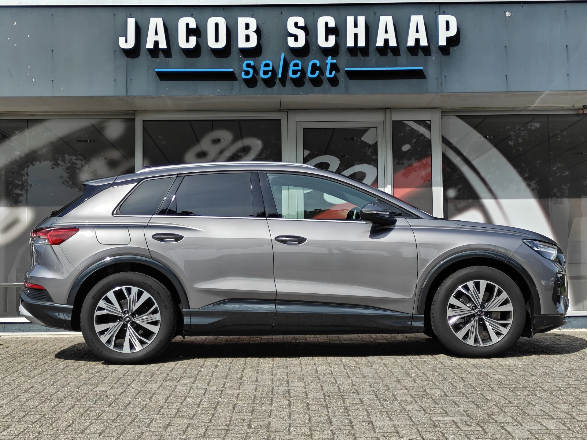 Hoofdafbeelding Audi Q4 e-tron