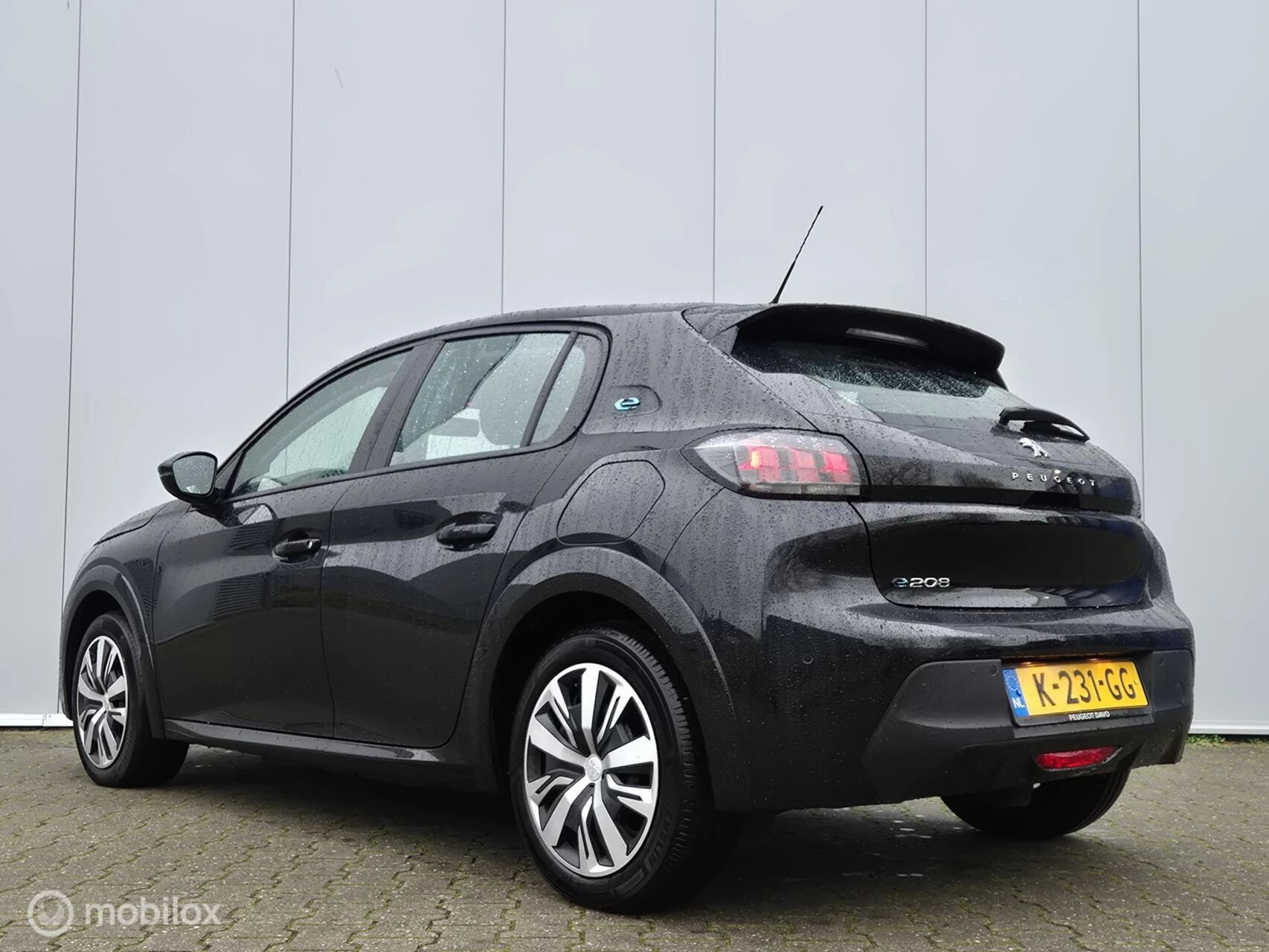 Hoofdafbeelding Peugeot e-208