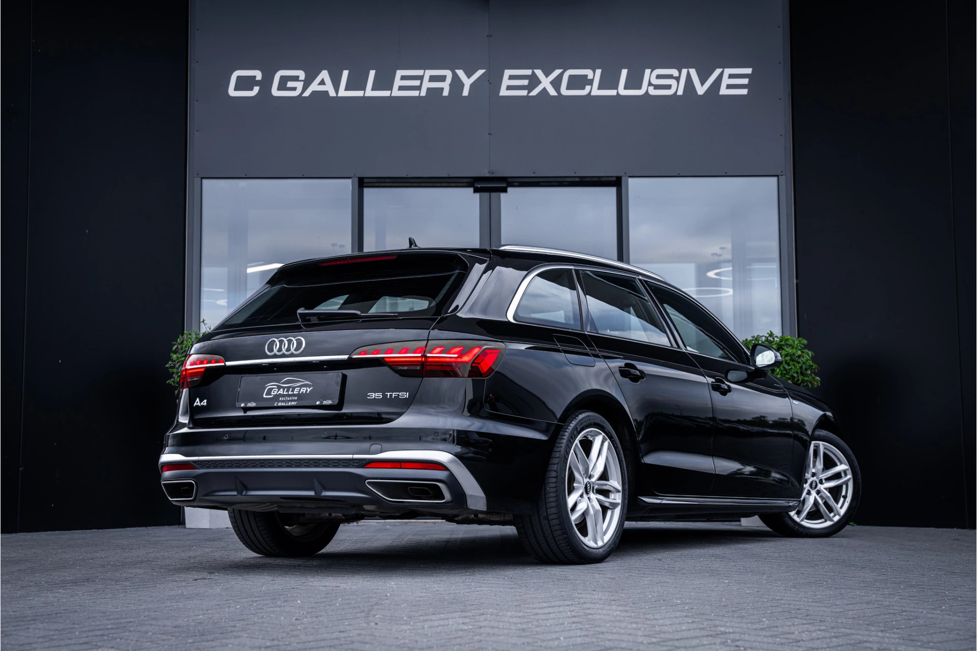 Hoofdafbeelding Audi A4