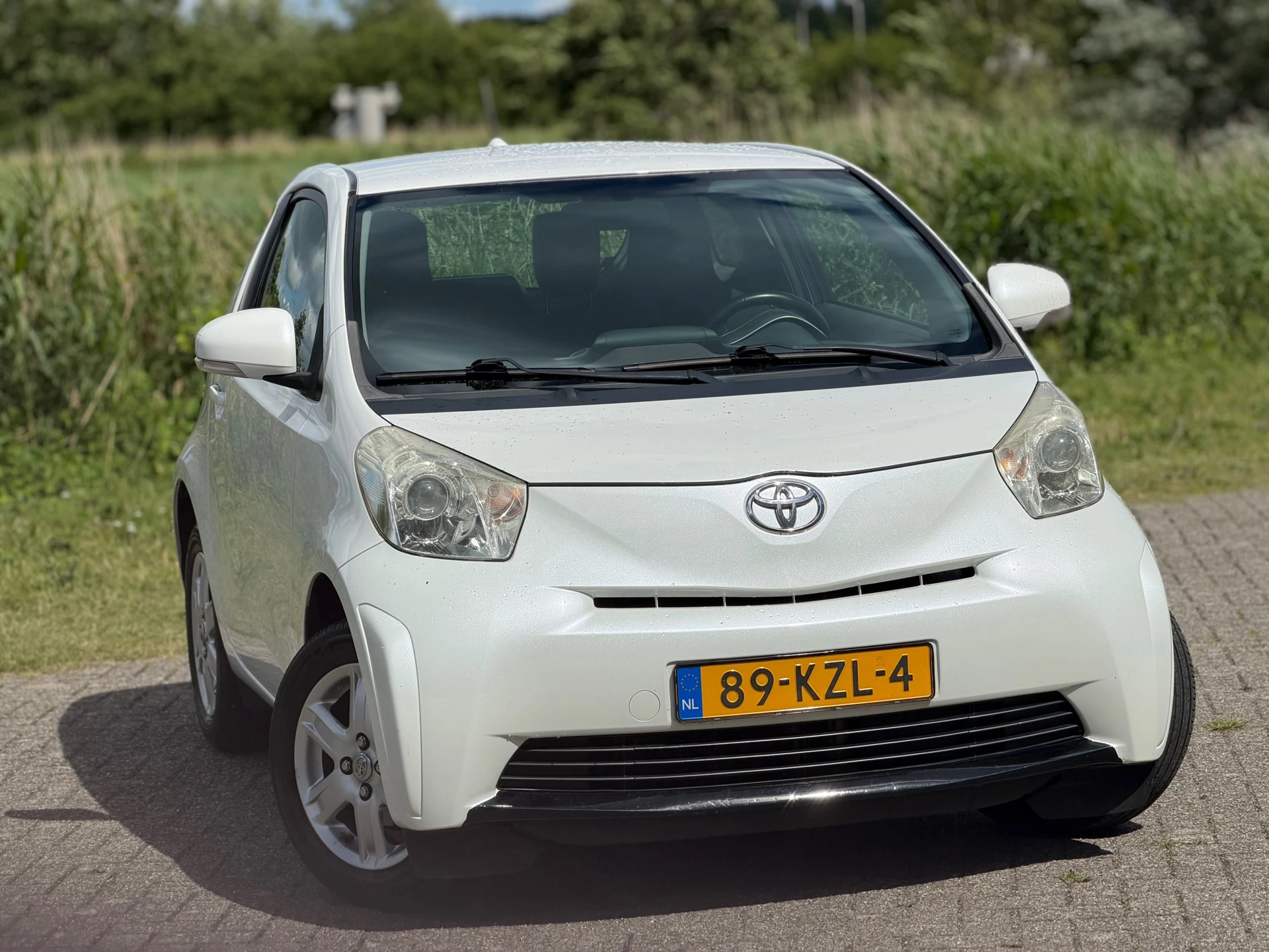 Hoofdafbeelding Toyota iQ