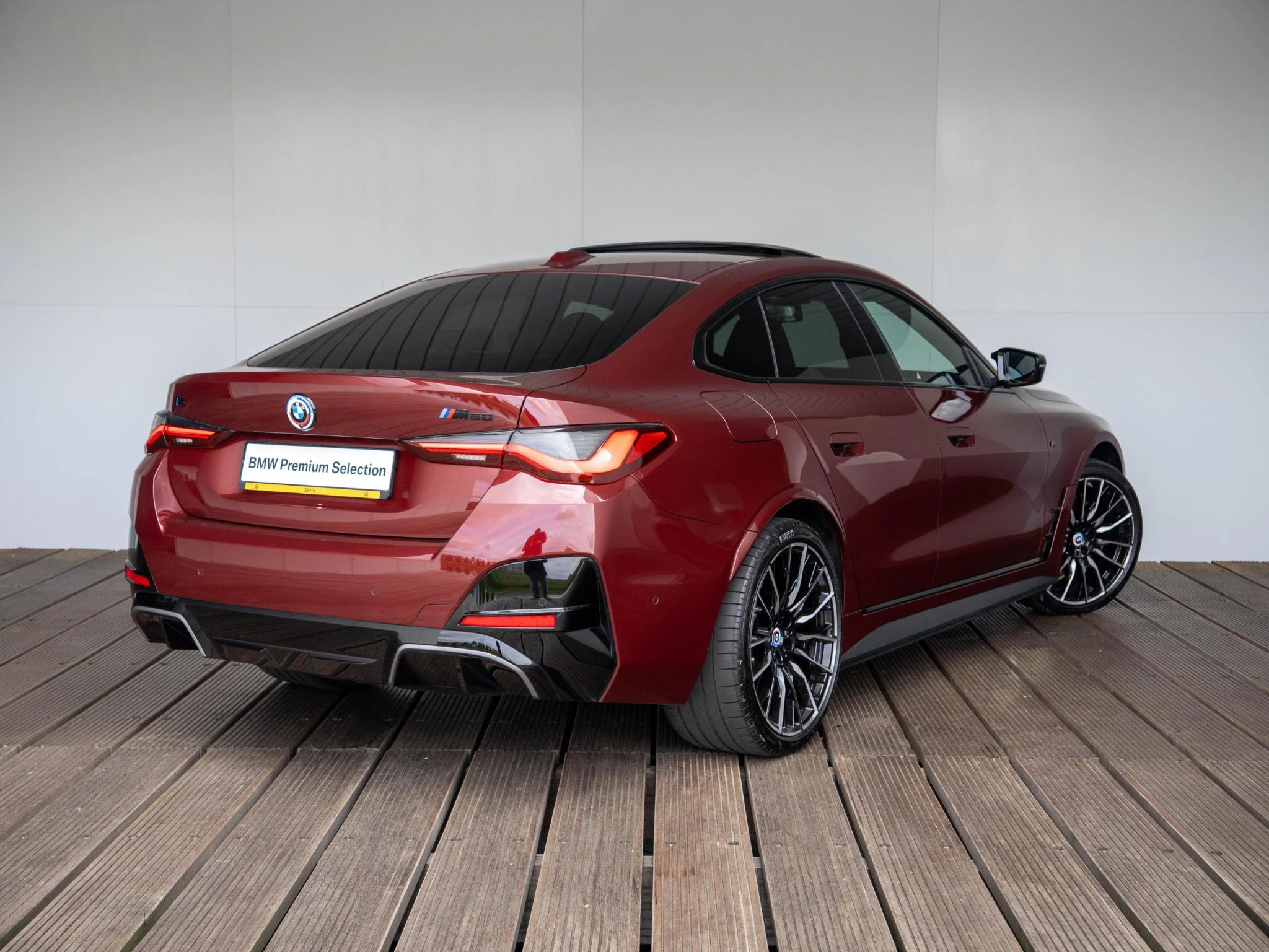 Hoofdafbeelding BMW i4