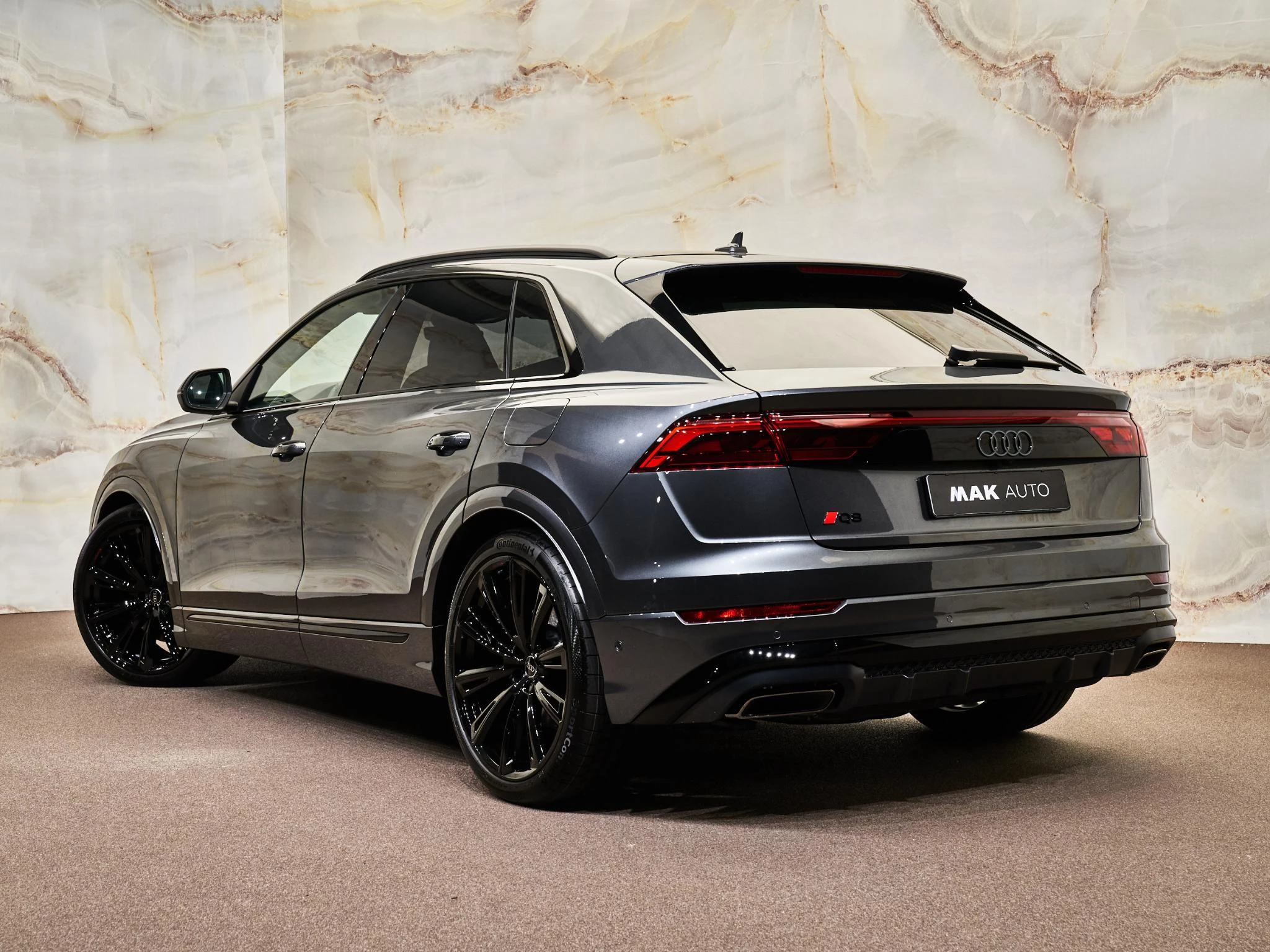 Hoofdafbeelding Audi Q8