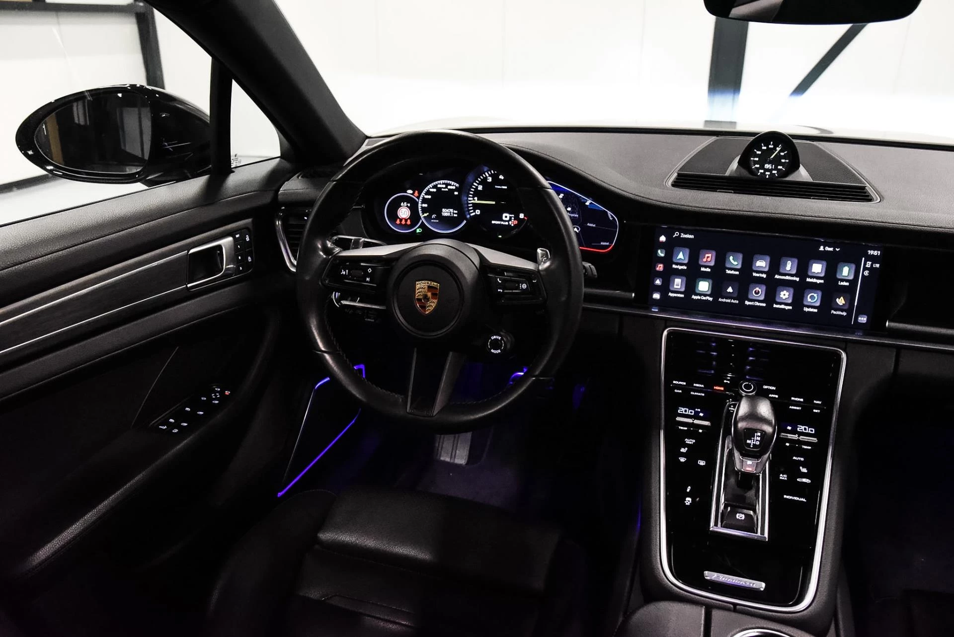 Hoofdafbeelding Porsche Panamera