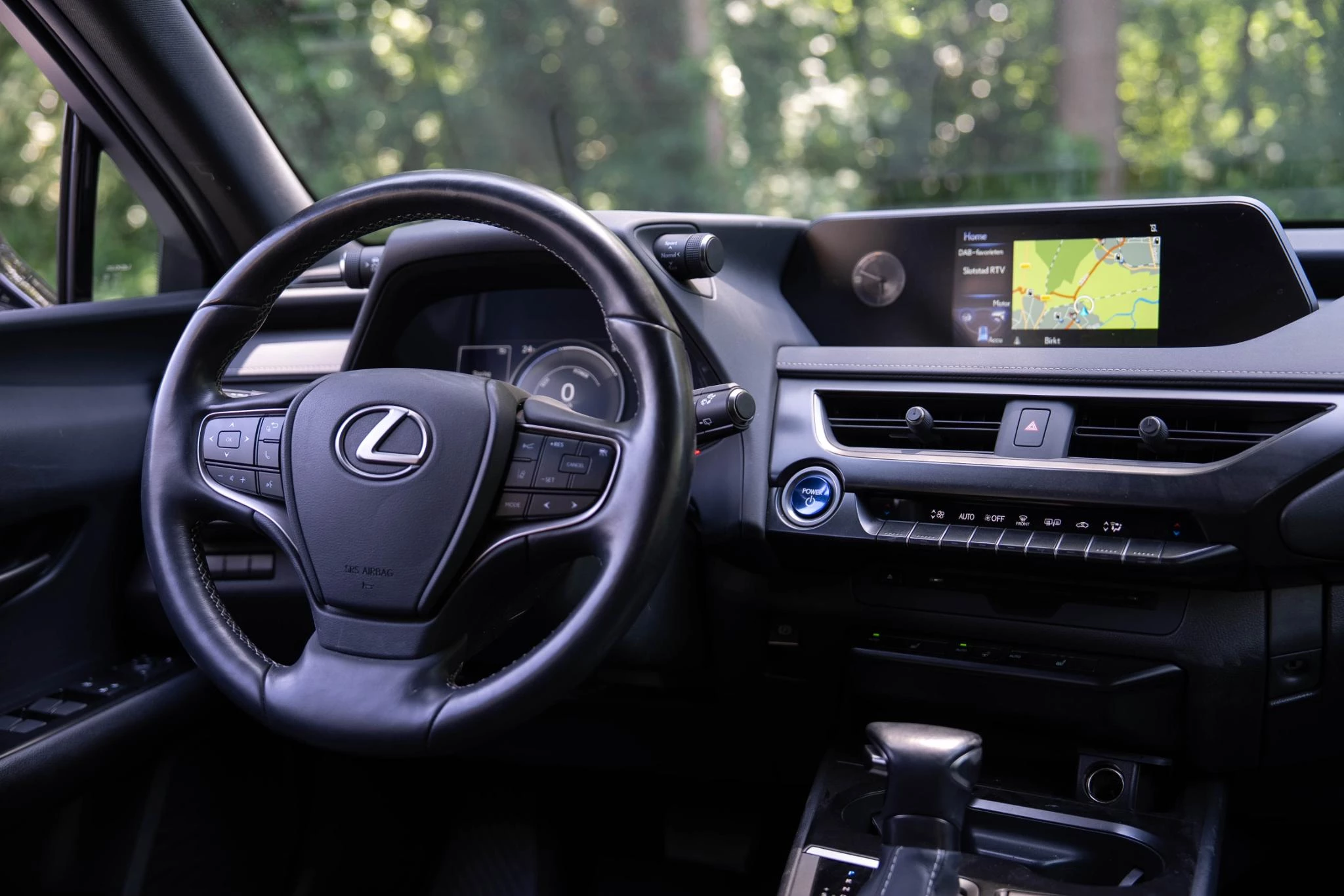 Hoofdafbeelding Lexus UX