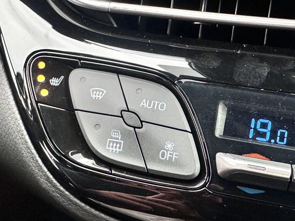 Hoofdafbeelding Toyota C-HR