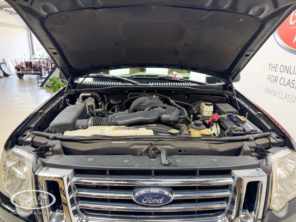 Hoofdafbeelding Ford Explorer