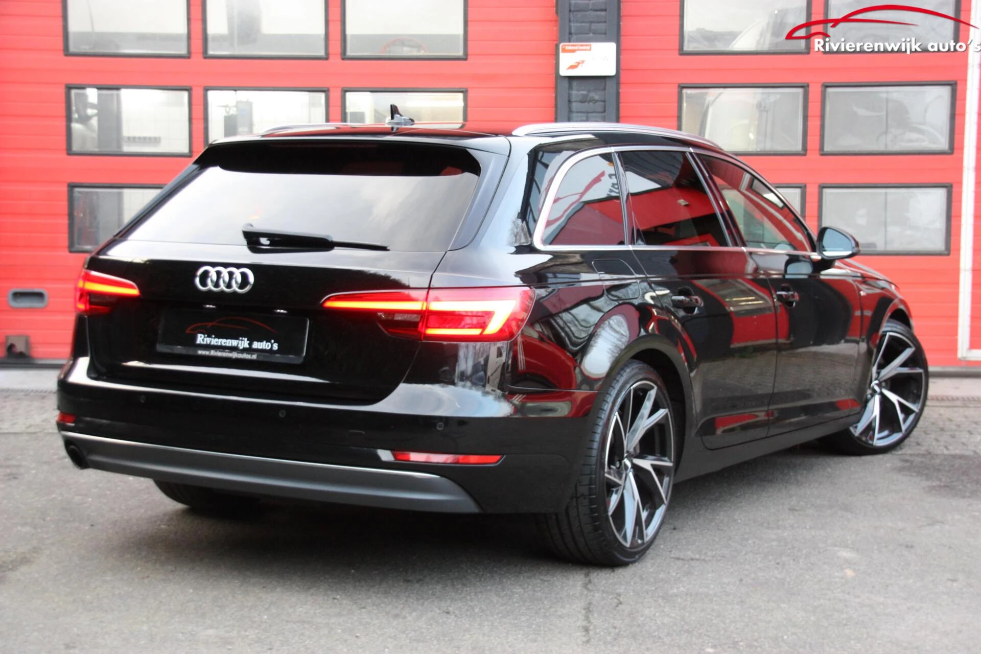 Hoofdafbeelding Audi A4