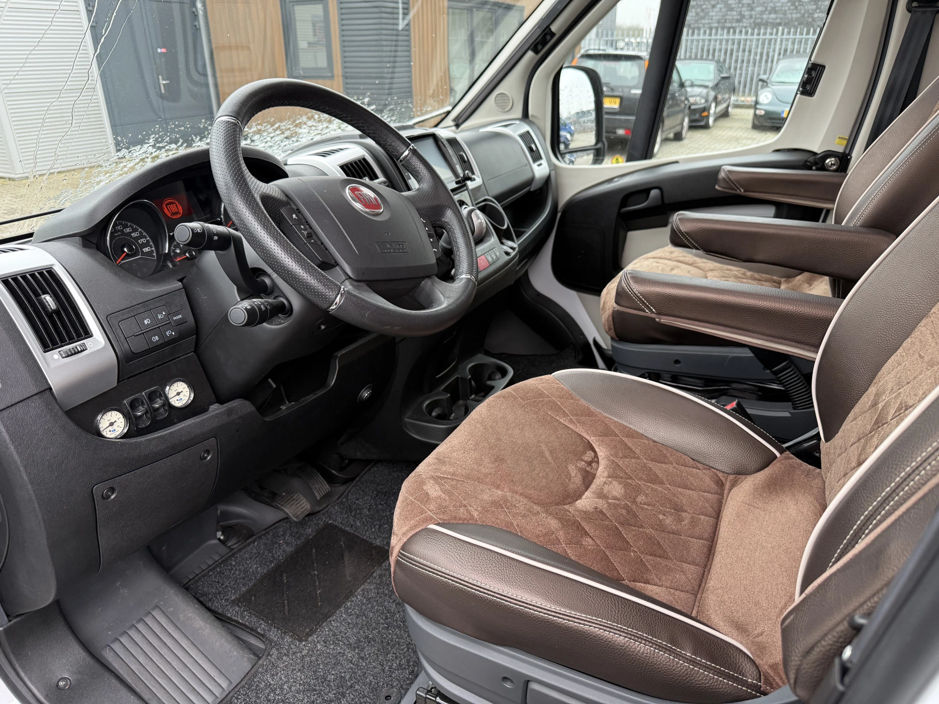 Hoofdafbeelding Knaus R22 Fiat 2.3 150 PK Automaat