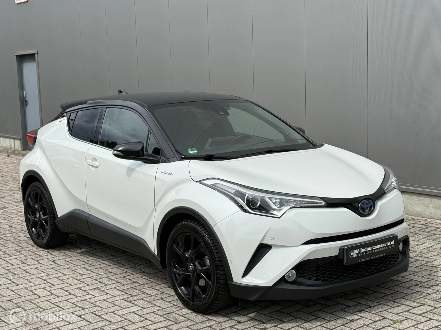 Hoofdafbeelding Toyota C-HR