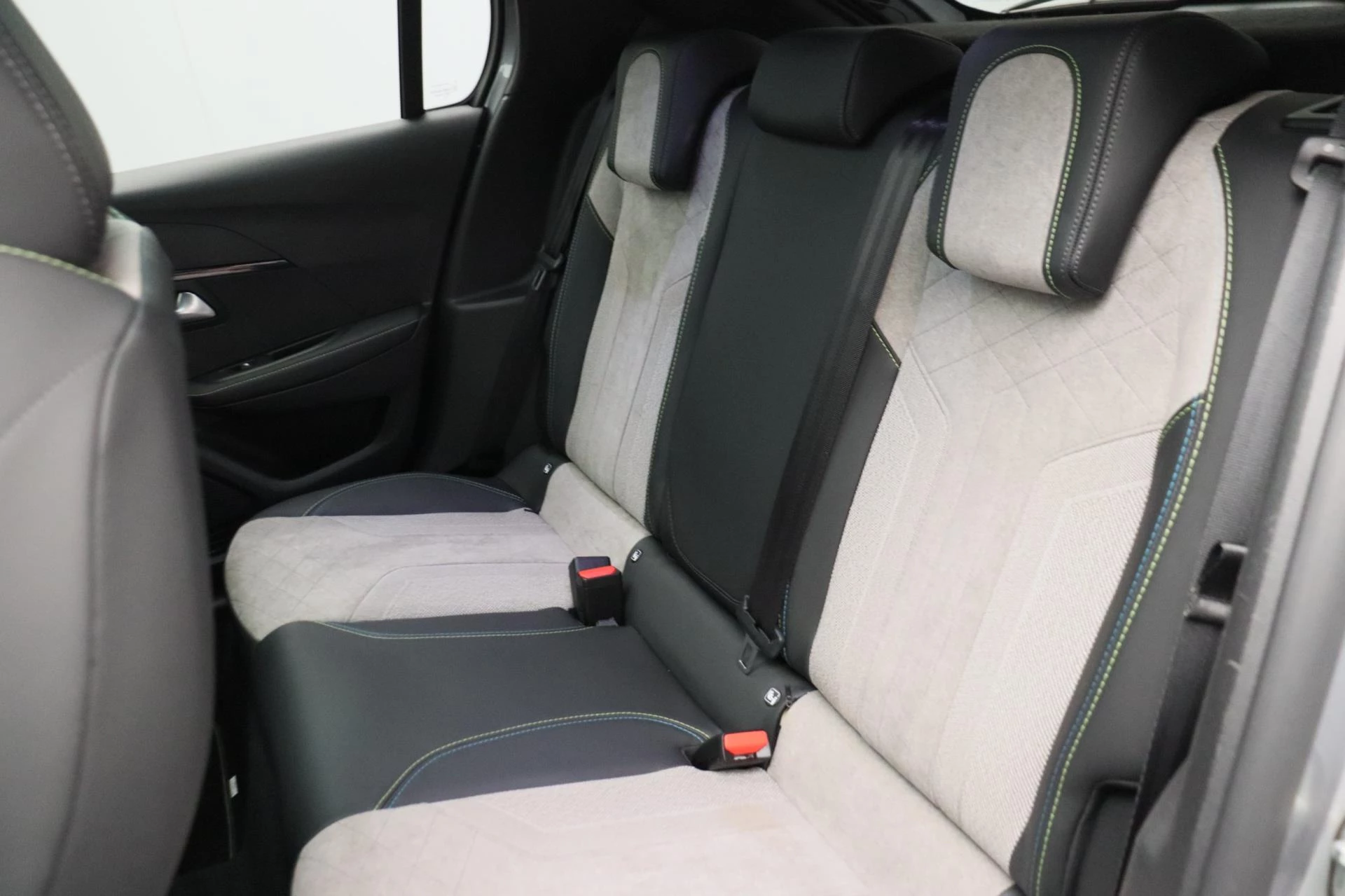 Hoofdafbeelding Peugeot e-208