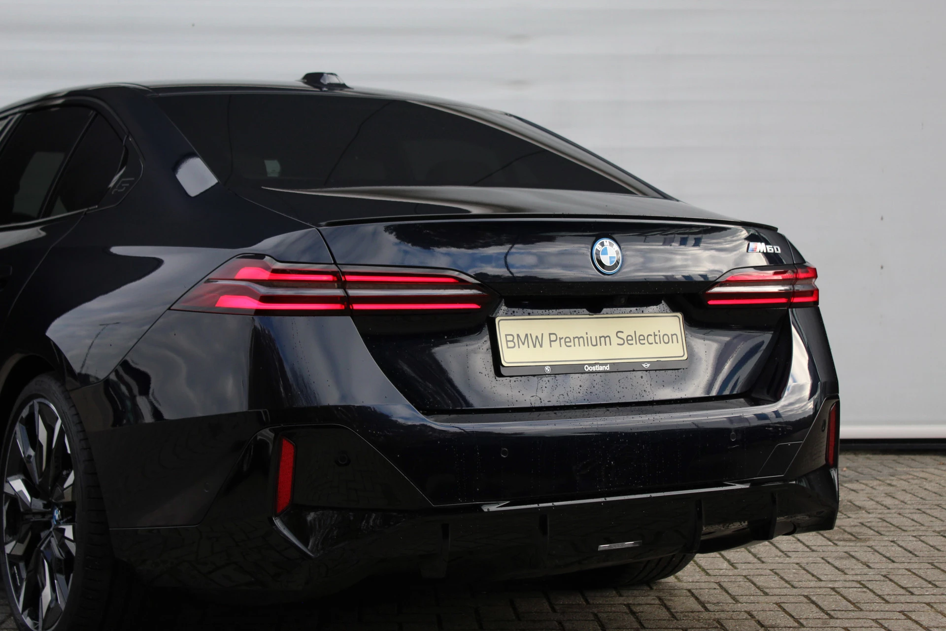 Hoofdafbeelding BMW i5