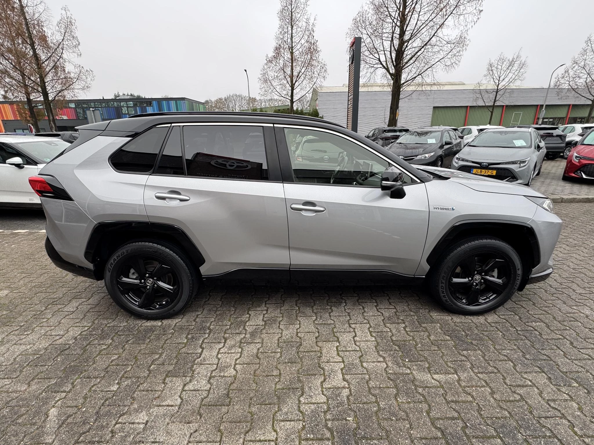 Hoofdafbeelding Toyota RAV4