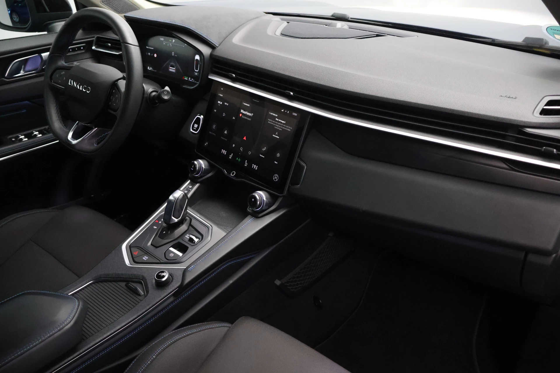 Hoofdafbeelding Lynk & Co 01