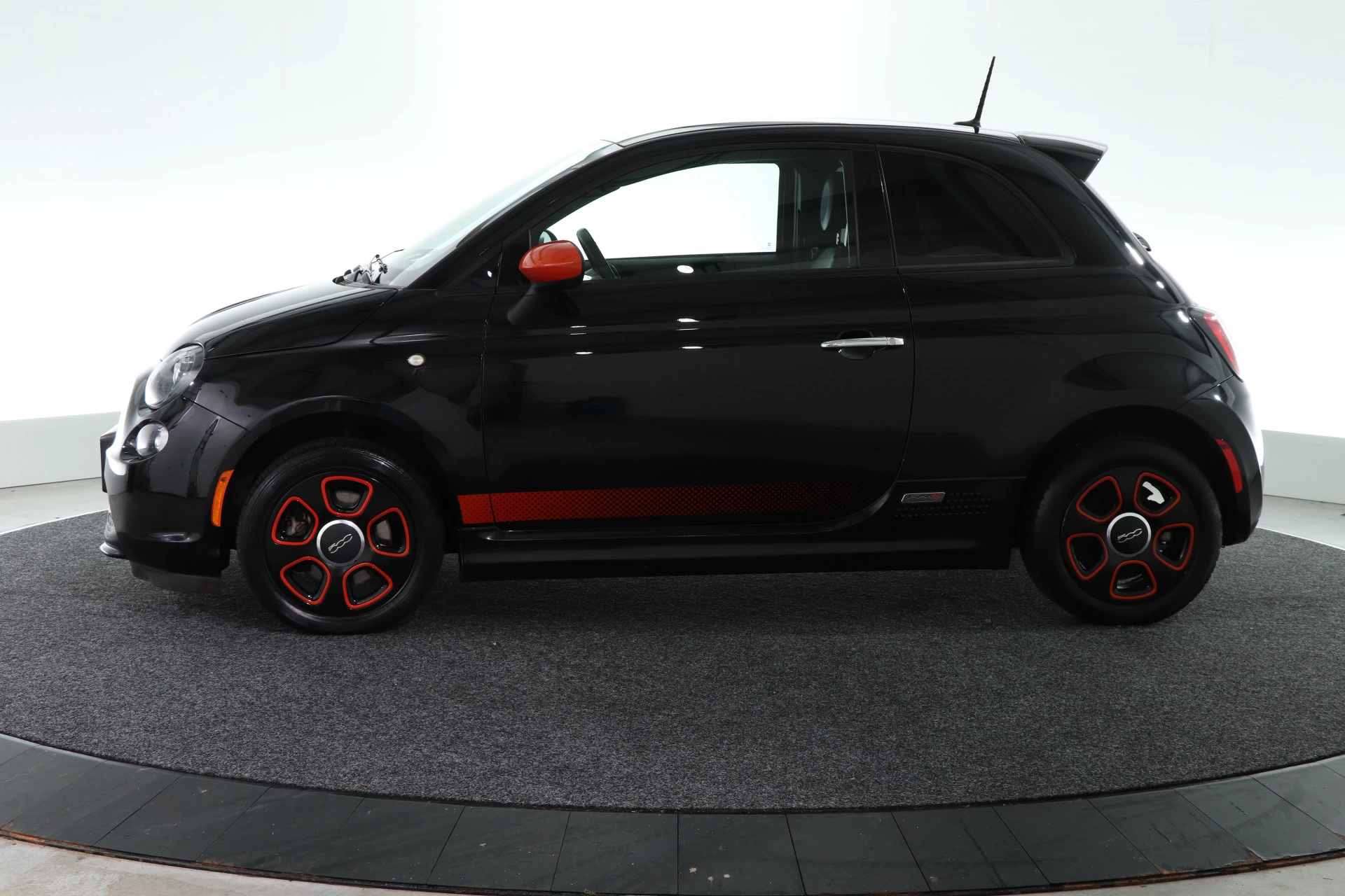 Hoofdafbeelding Fiat 500e