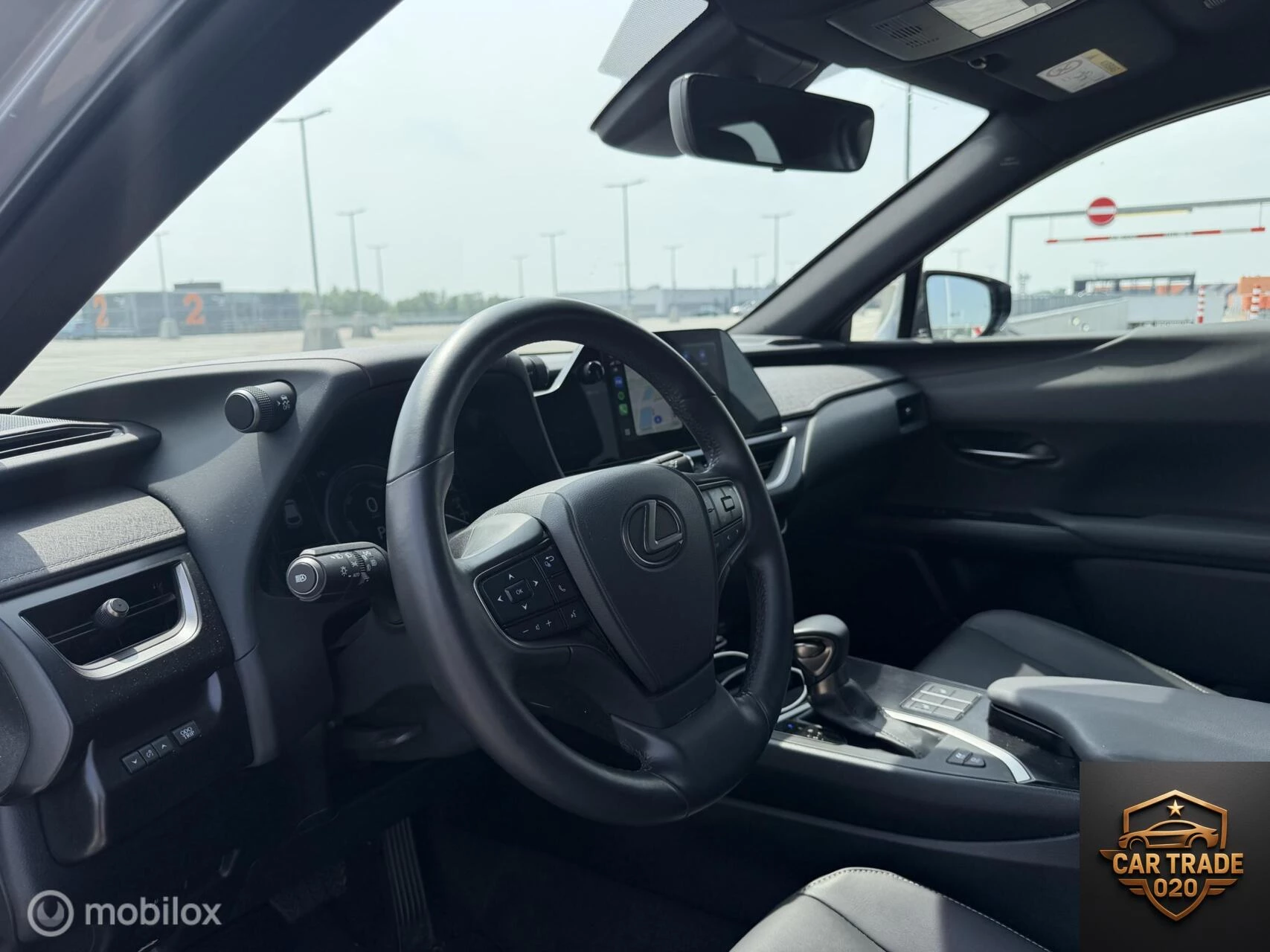 Hoofdafbeelding Lexus UX