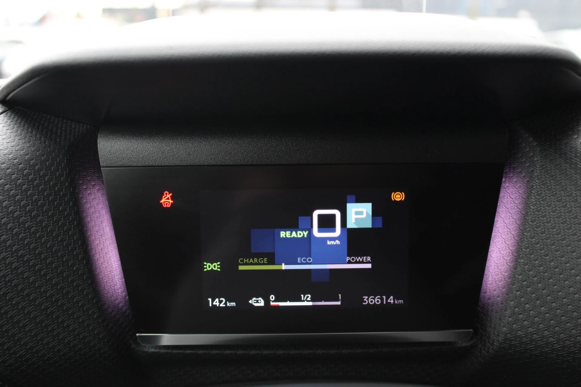 Hoofdafbeelding Citroën ë-C4