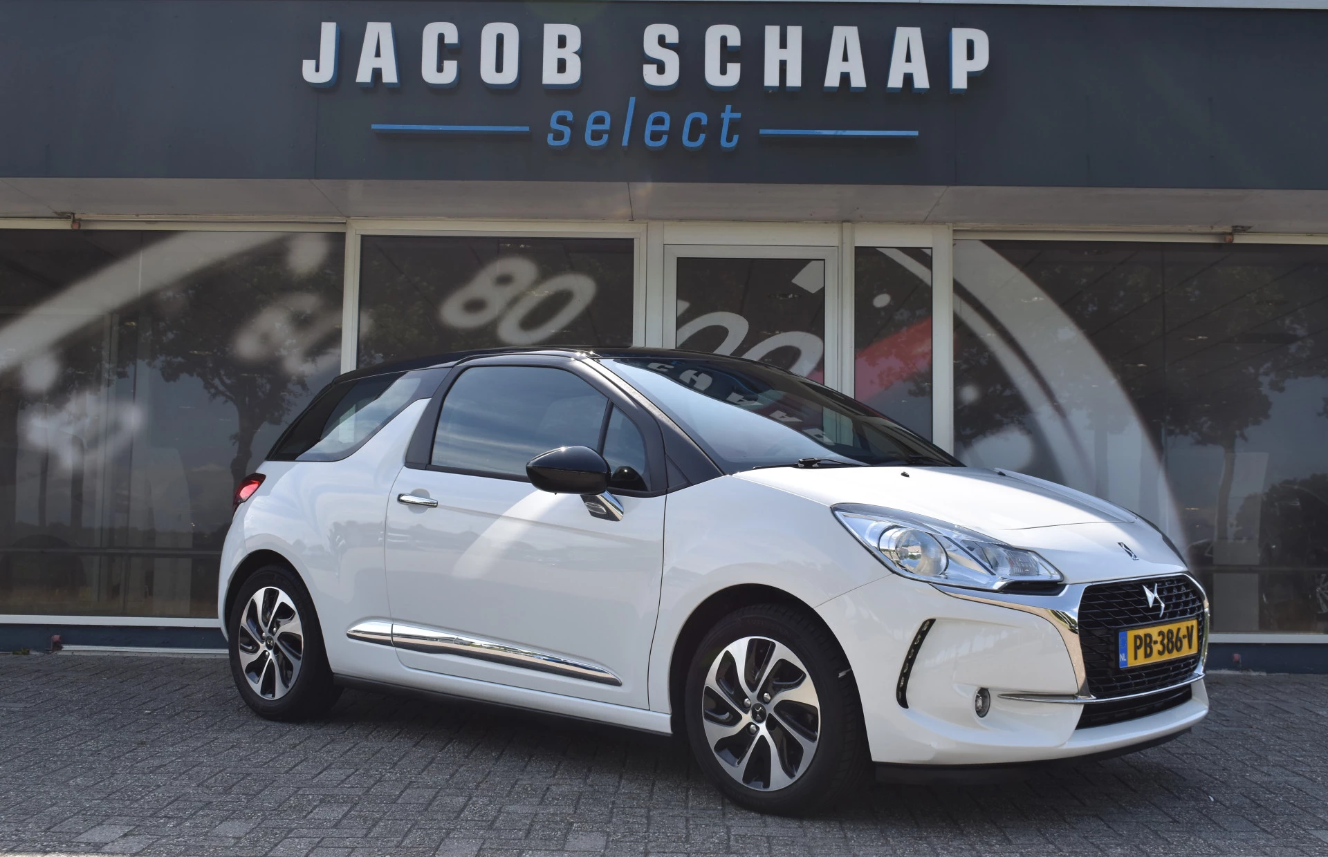 Hoofdafbeelding DS DS 3