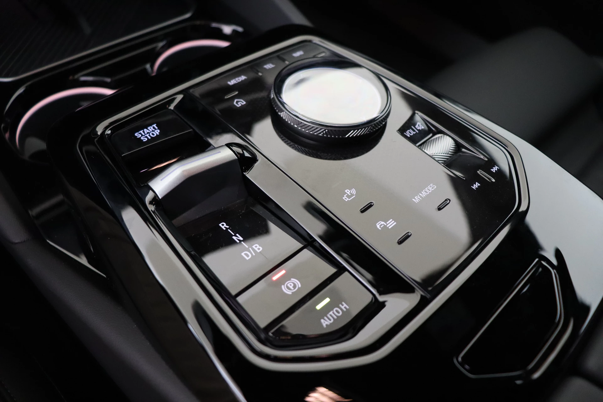 Hoofdafbeelding BMW i5