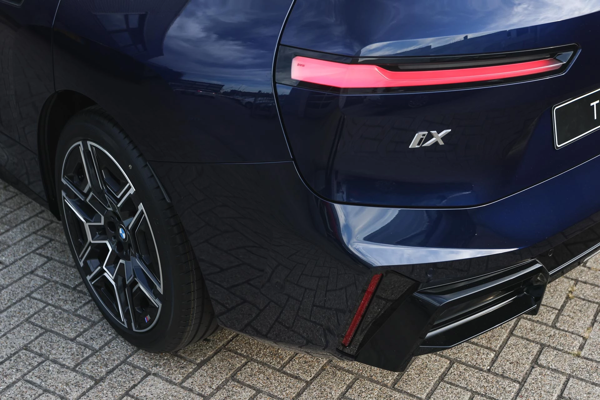 Hoofdafbeelding BMW iX