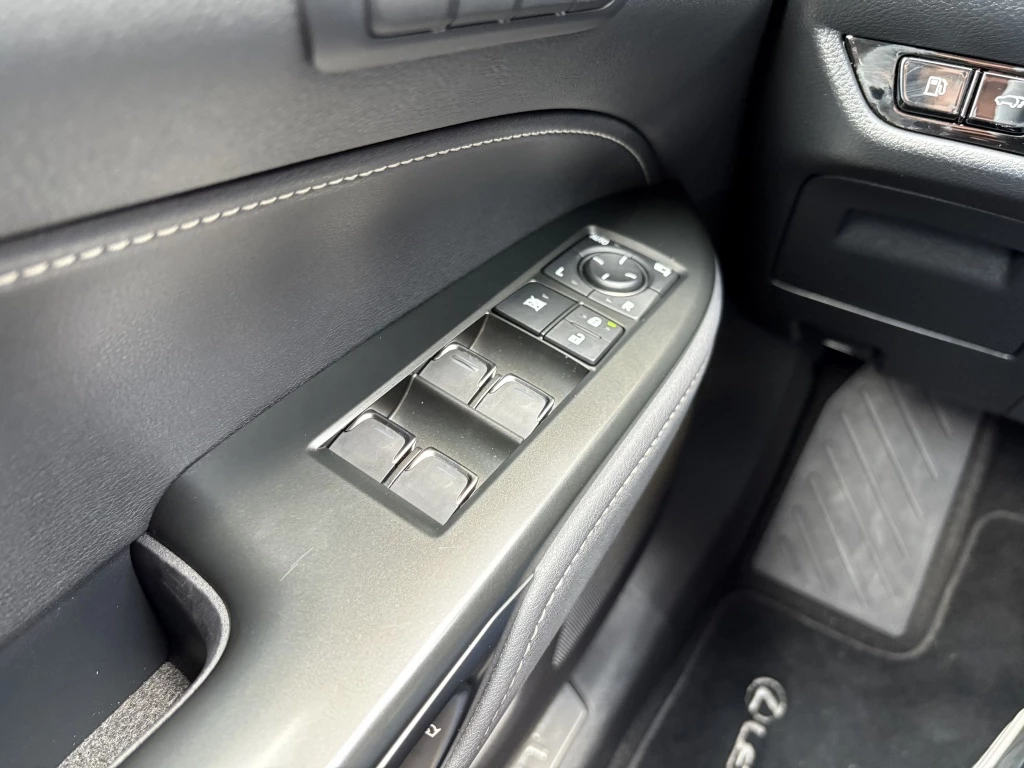 Hoofdafbeelding Lexus NX