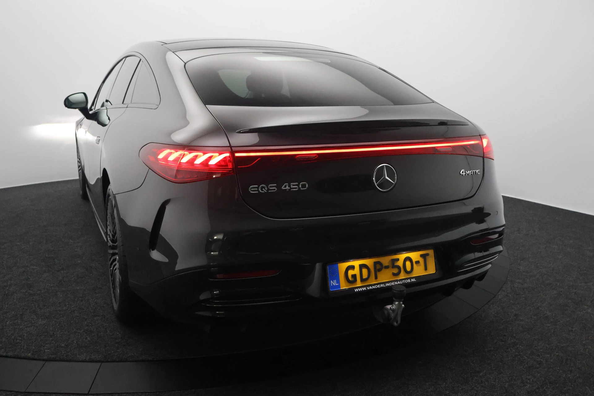 Hoofdafbeelding Mercedes-Benz EQS