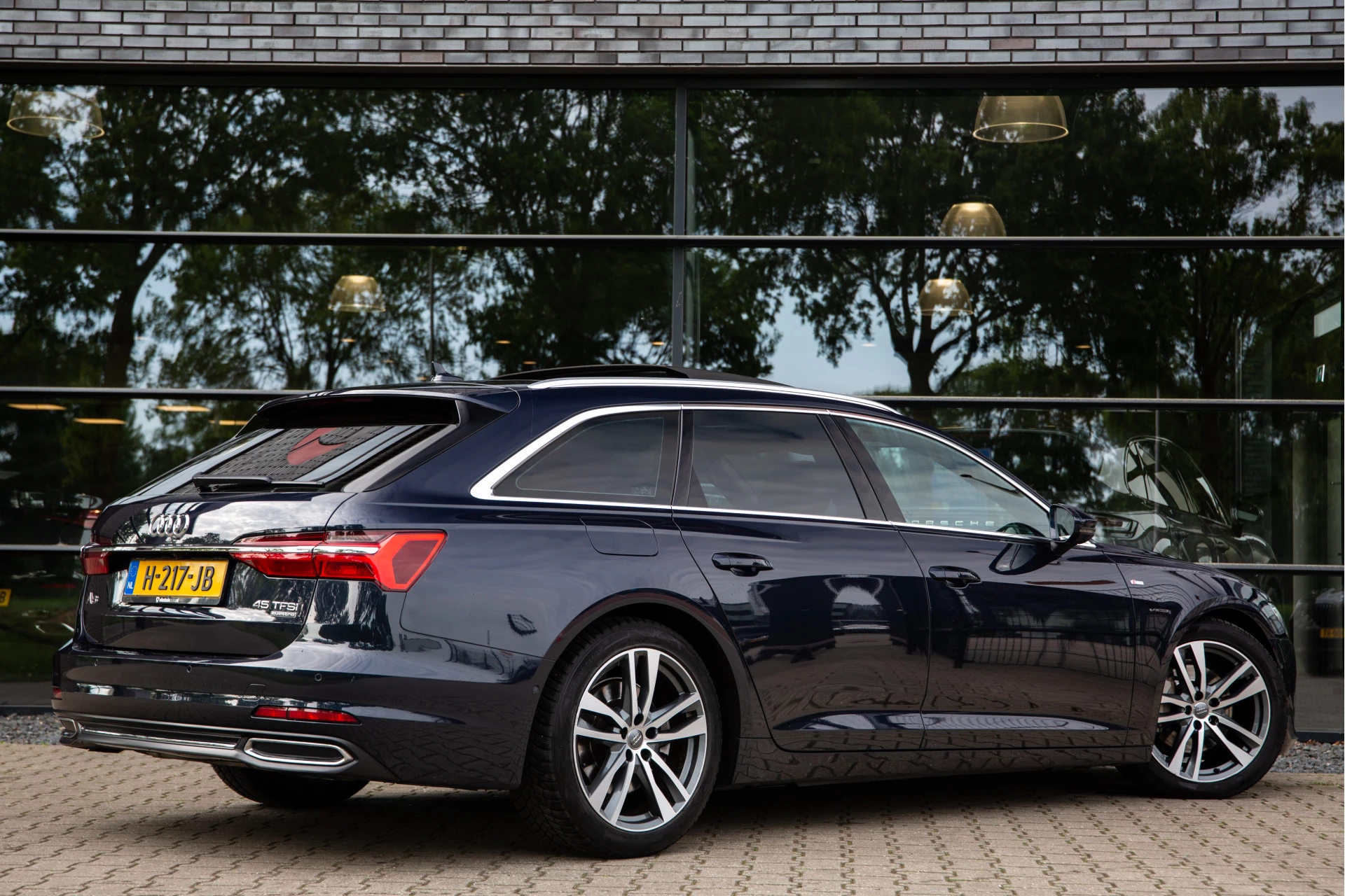 Hoofdafbeelding Audi A6