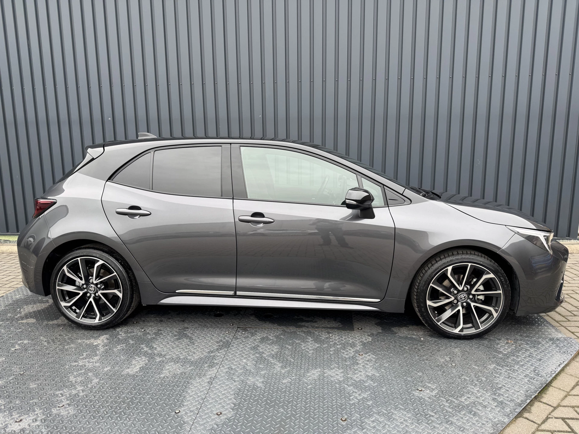 Hoofdafbeelding Toyota Corolla