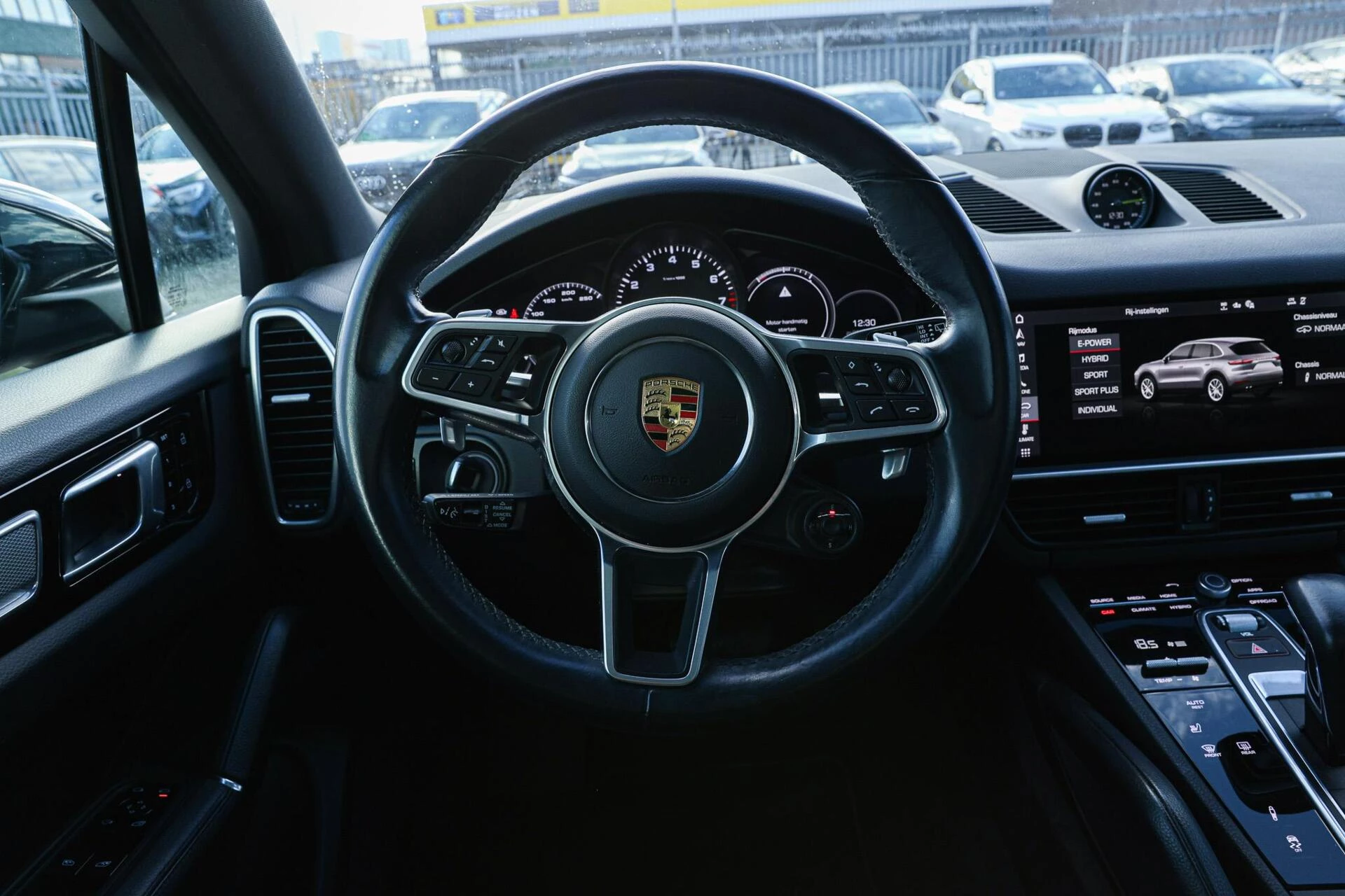 Hoofdafbeelding Porsche Cayenne