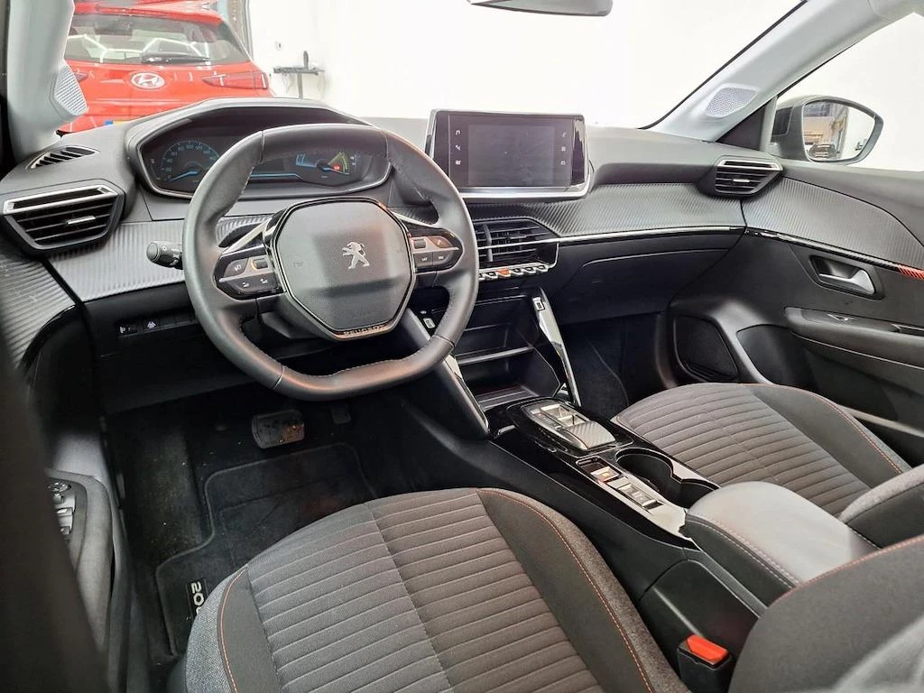 Hoofdafbeelding Peugeot e-208