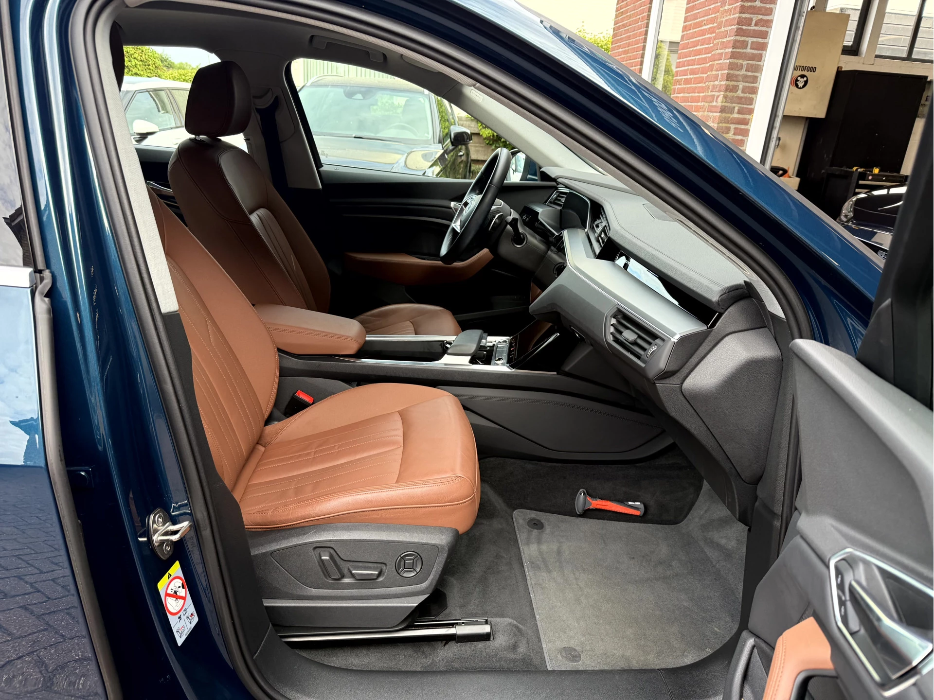 Hoofdafbeelding Audi e-tron