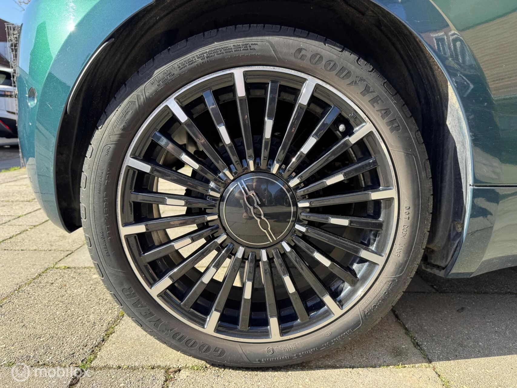 Hoofdafbeelding Fiat 500C