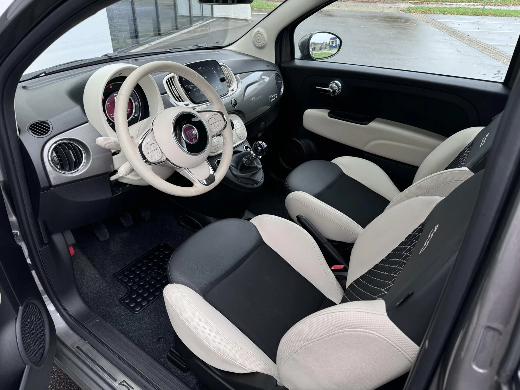 Hoofdafbeelding Fiat 500C