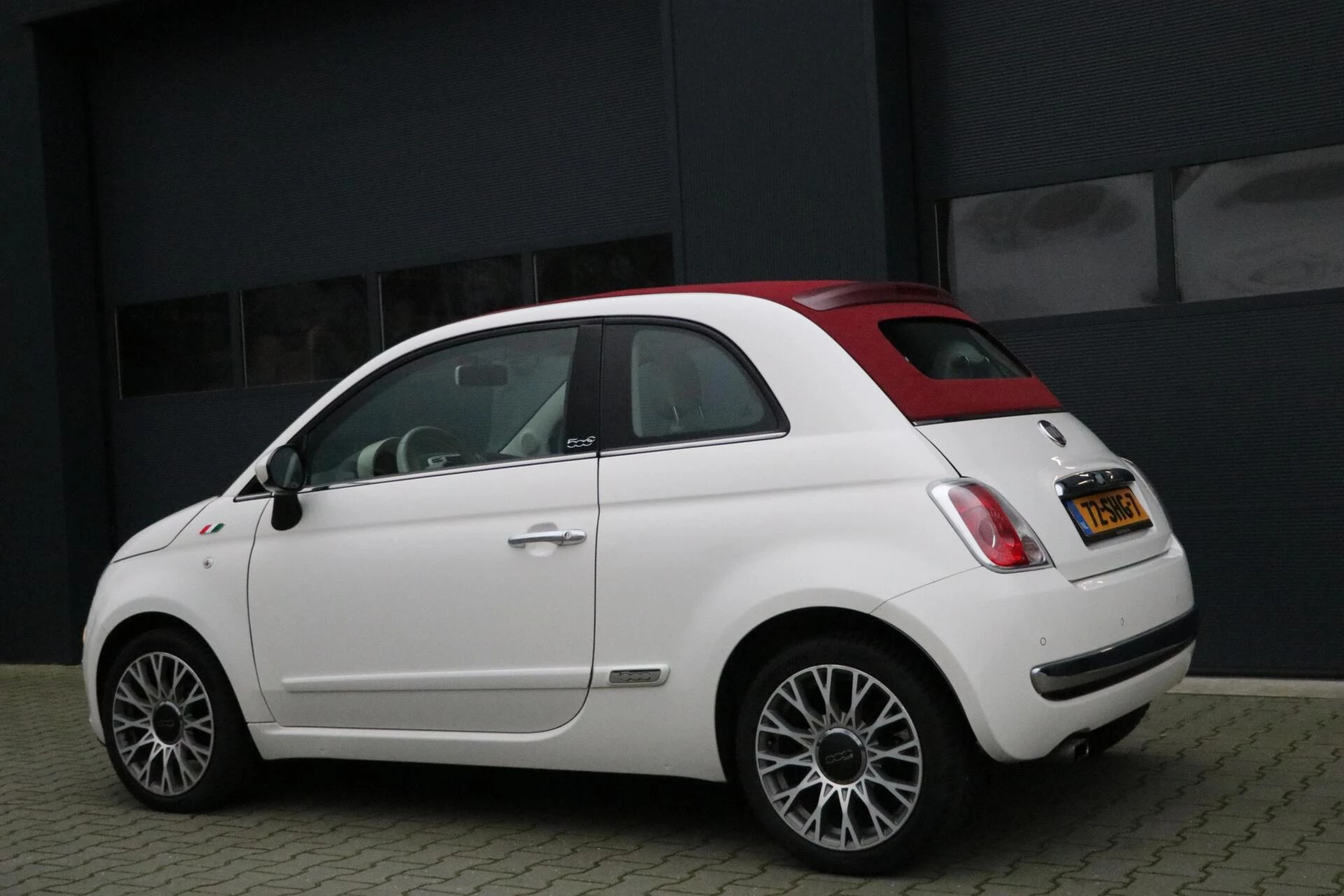 Hoofdafbeelding Fiat 500