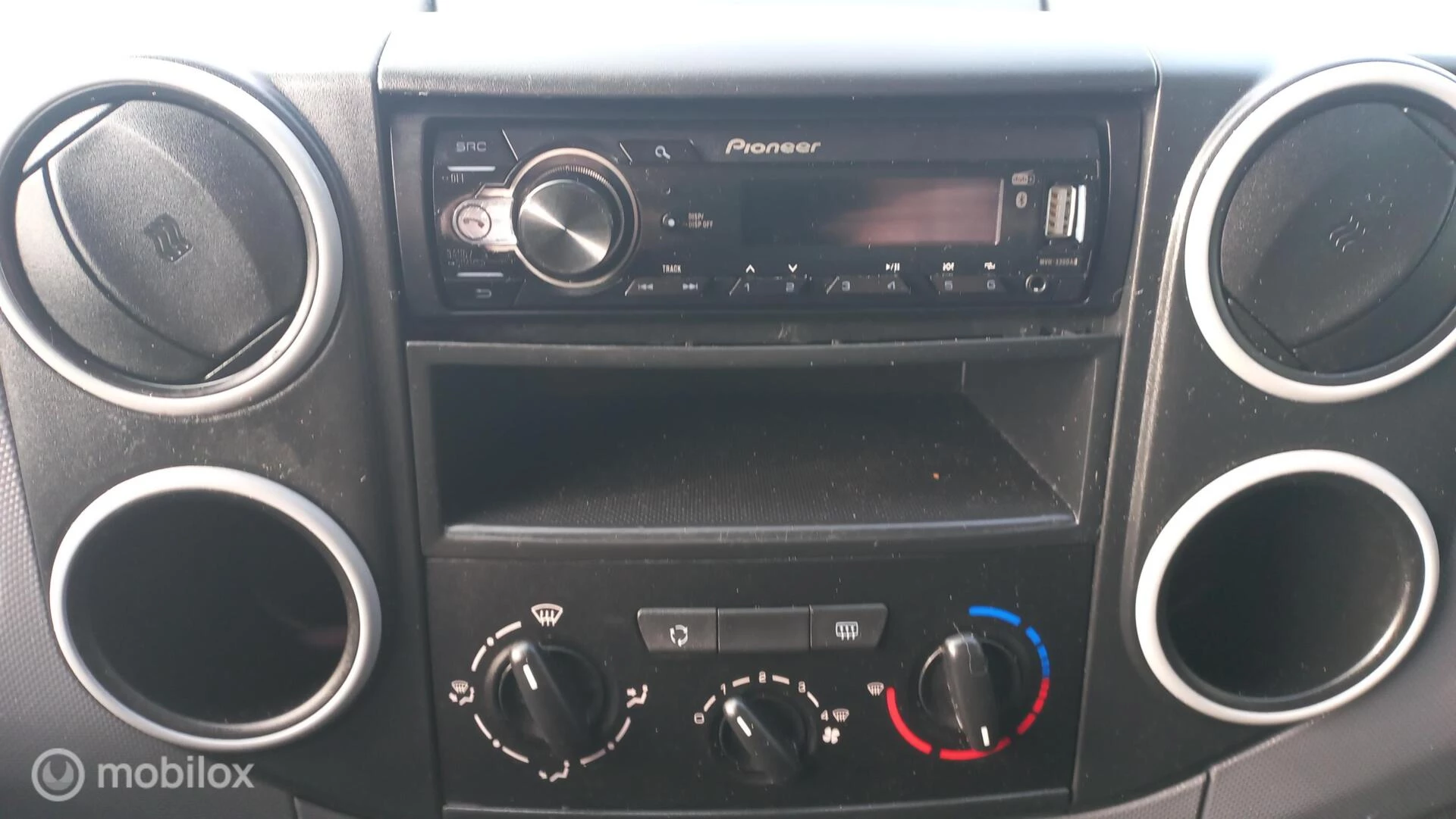 Hoofdafbeelding Peugeot Partner