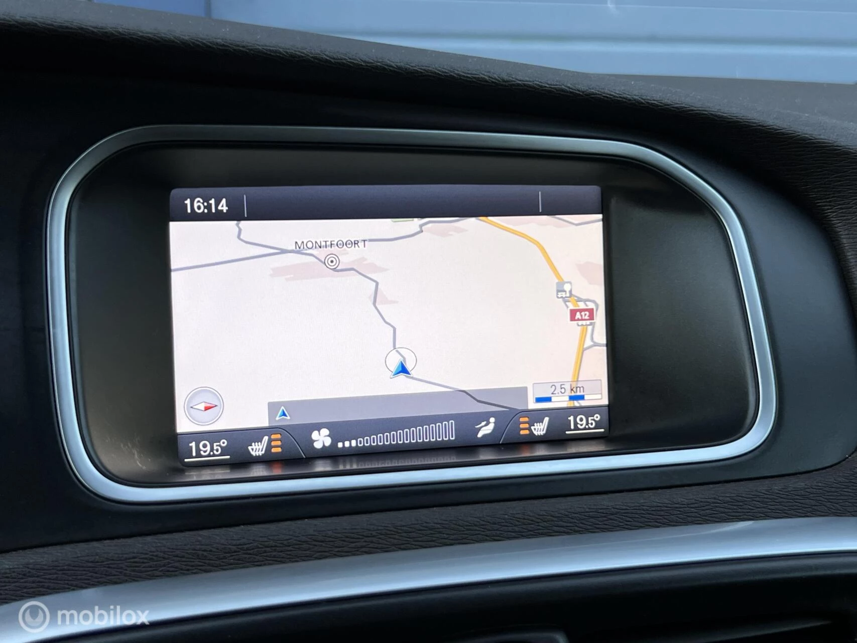 Hoofdafbeelding Volvo V40