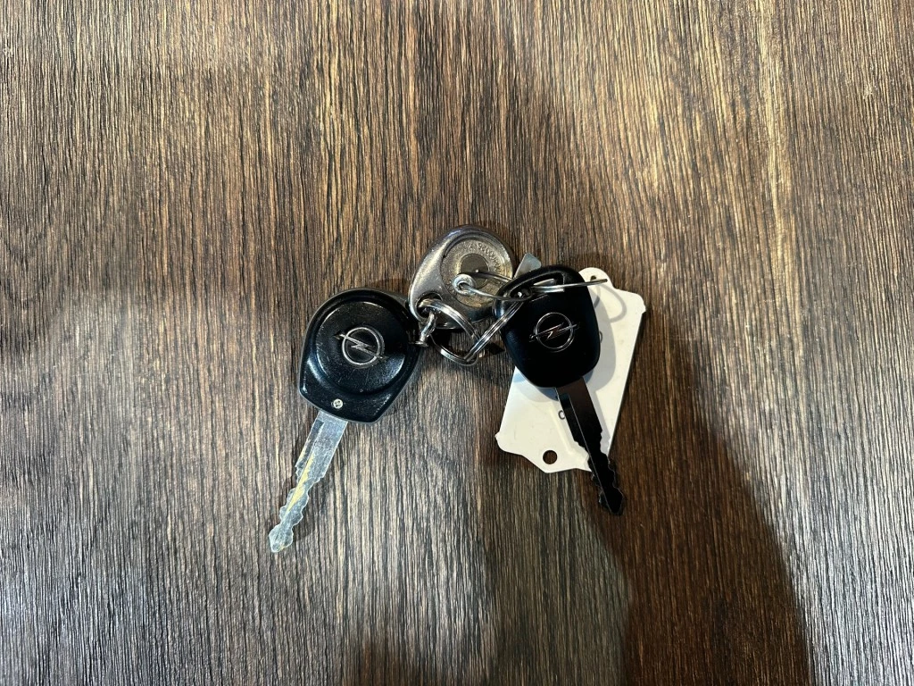 Hoofdafbeelding Opel Agila