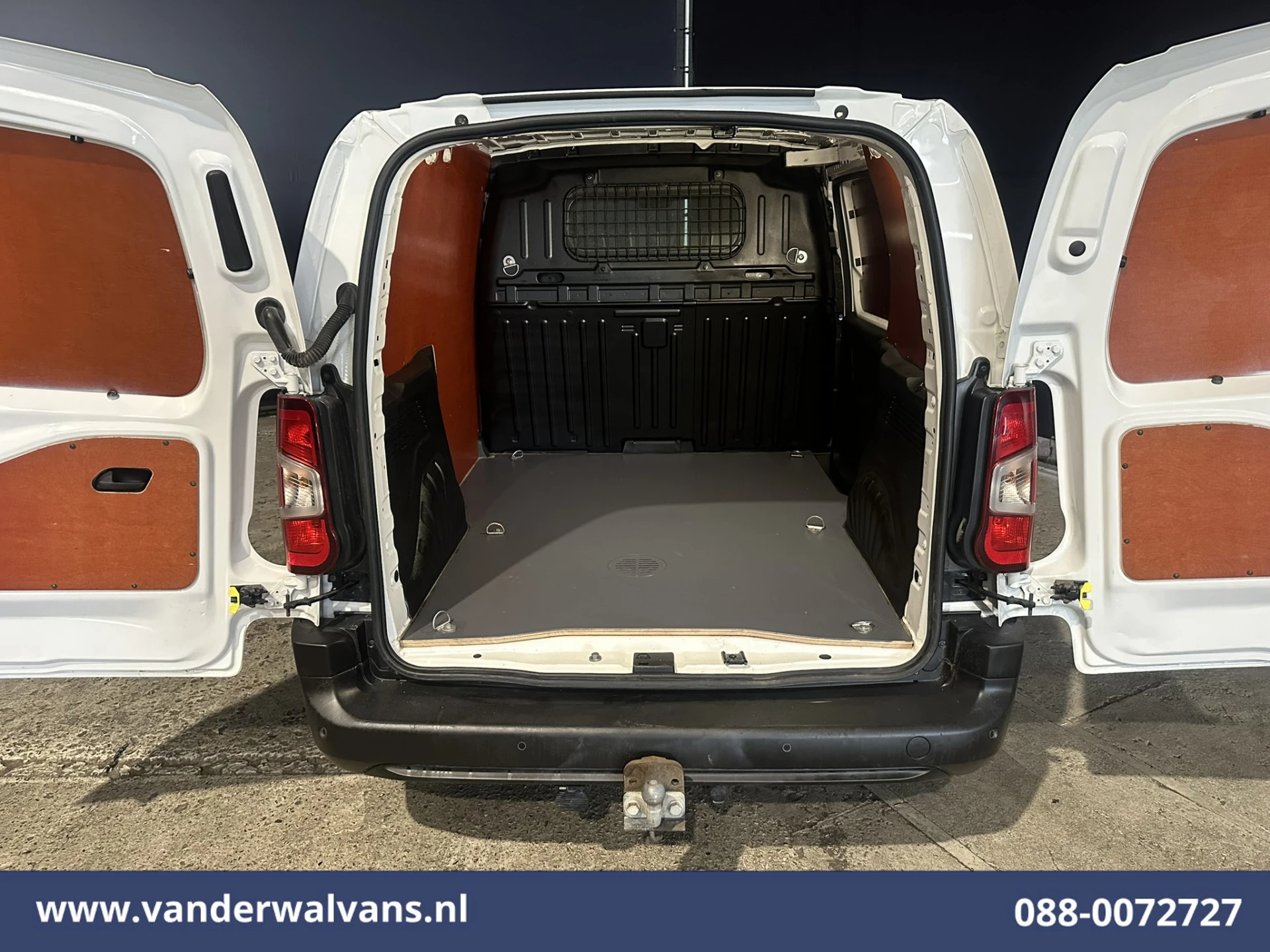 Hoofdafbeelding Peugeot Partner