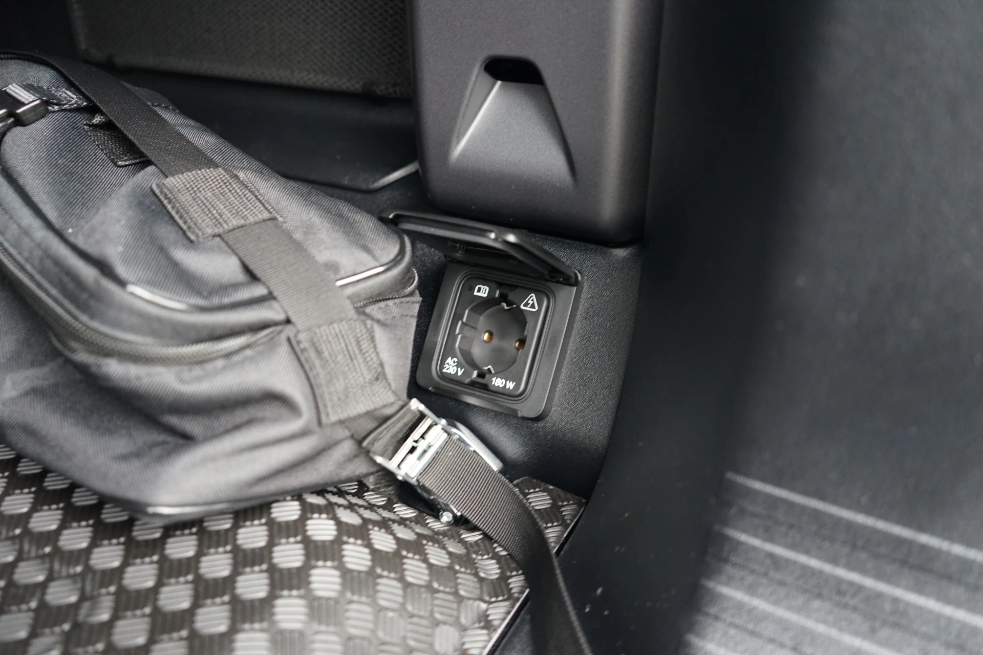 Hoofdafbeelding Land Rover Defender