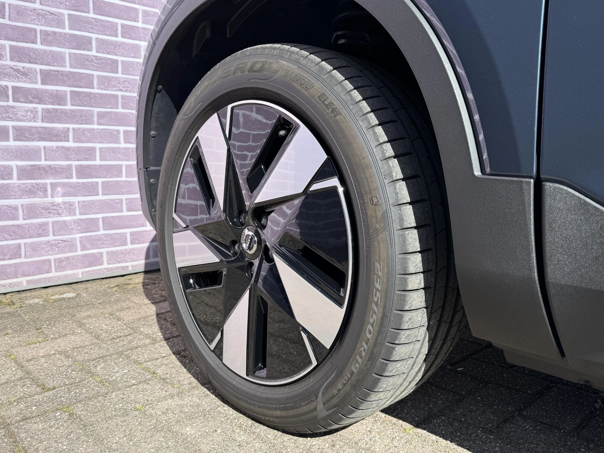 Hoofdafbeelding Volvo EX40
