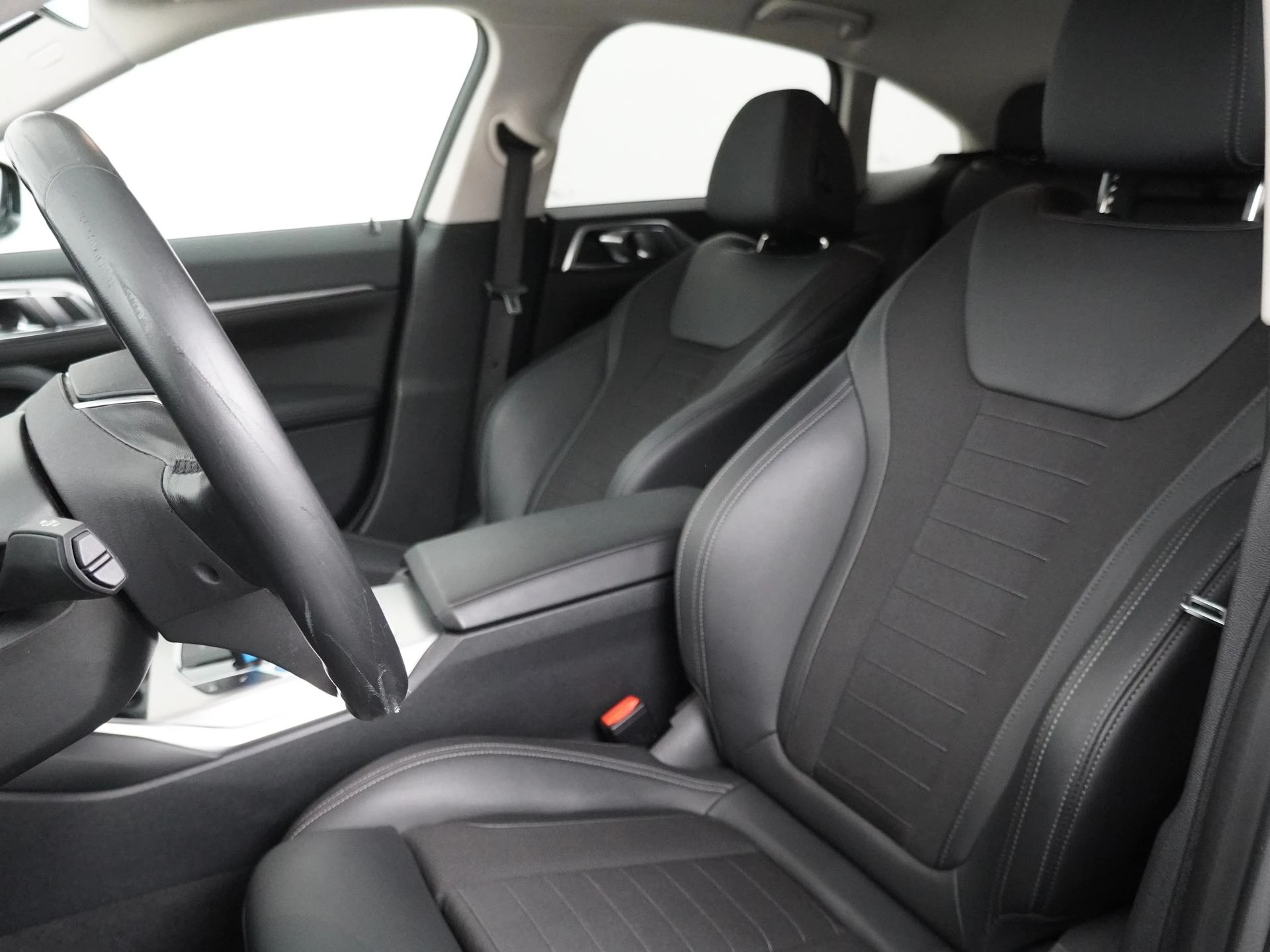 Hoofdafbeelding BMW i4