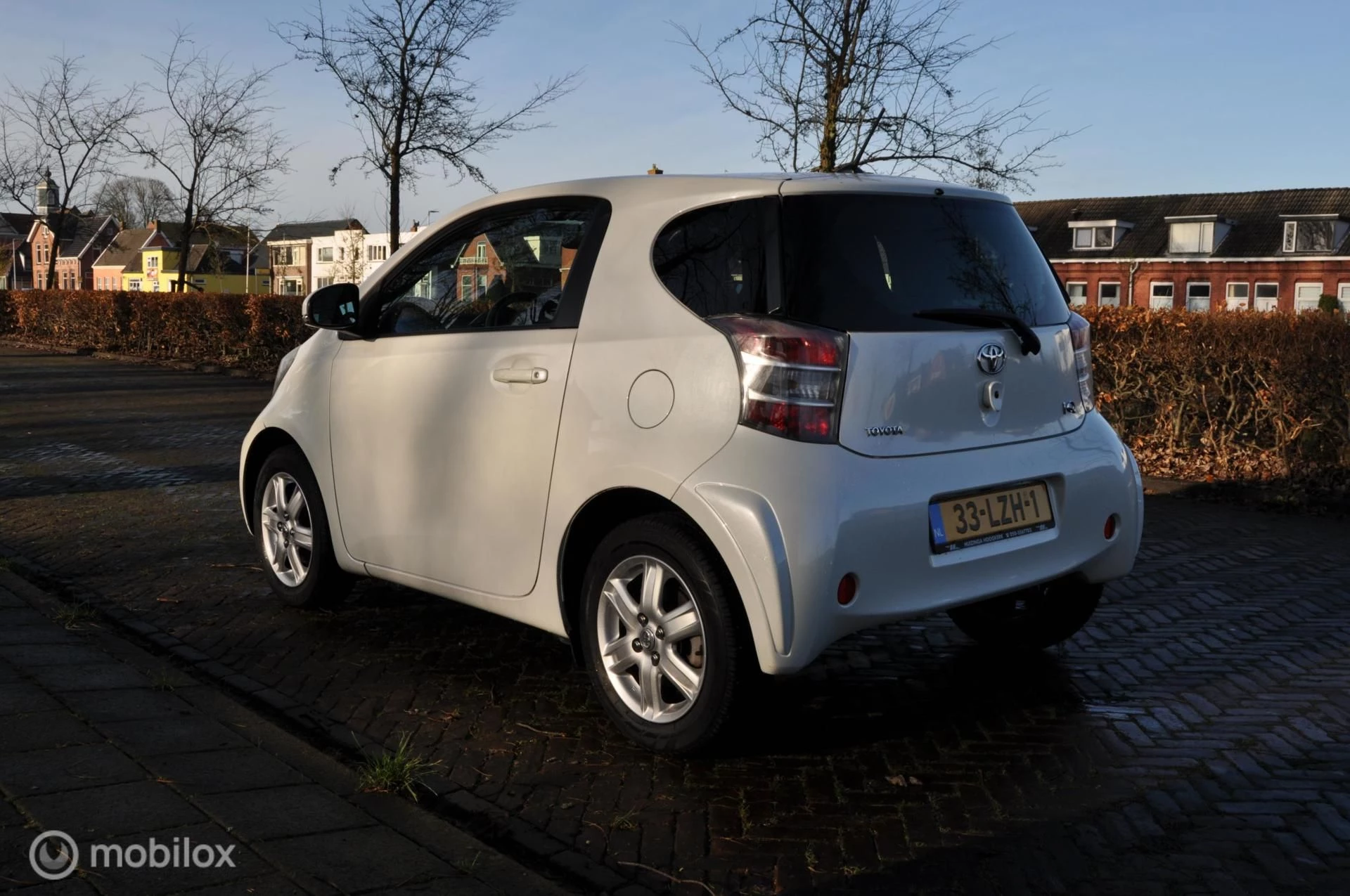 Hoofdafbeelding Toyota iQ