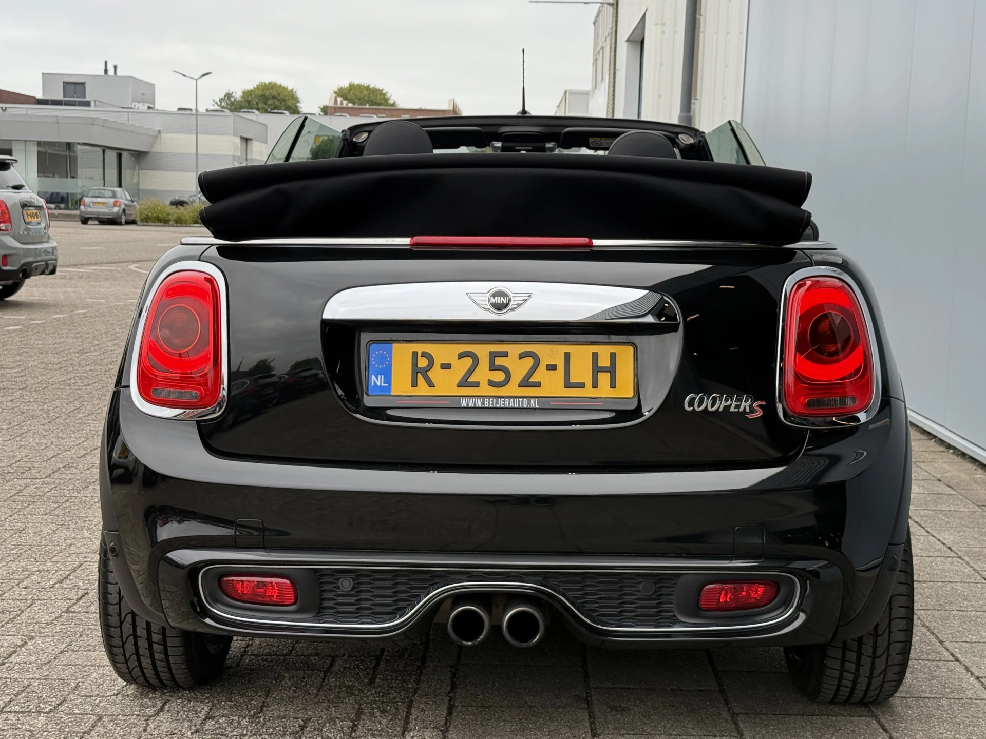 Hoofdafbeelding MINI Cooper S Cabrio