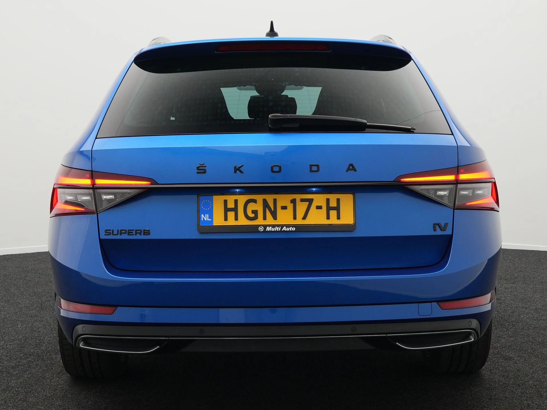 Hoofdafbeelding Škoda Superb