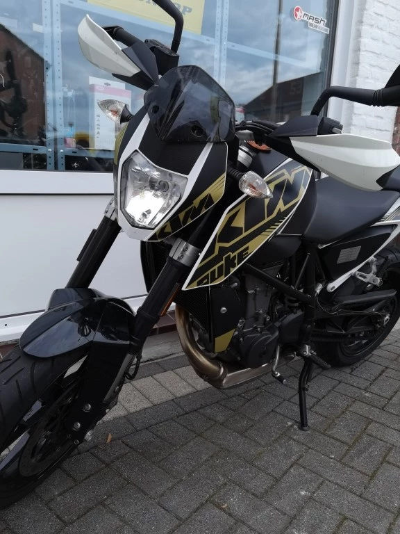 Hoofdafbeelding KTM 690