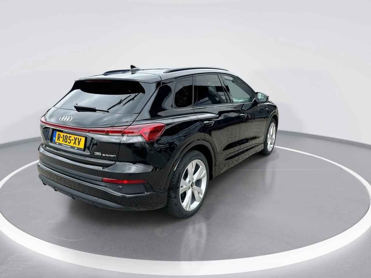 Hoofdafbeelding Audi Q4 e-tron