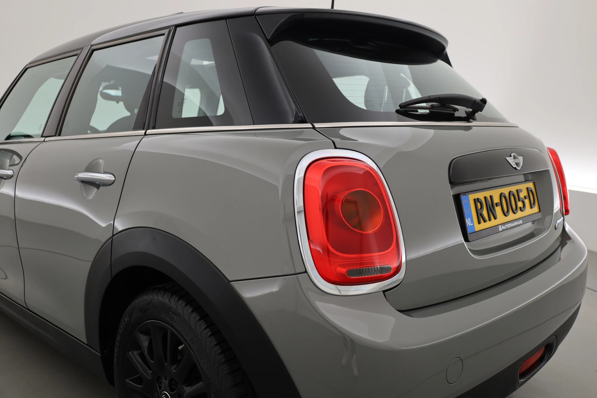 Hoofdafbeelding MINI 5-deurs